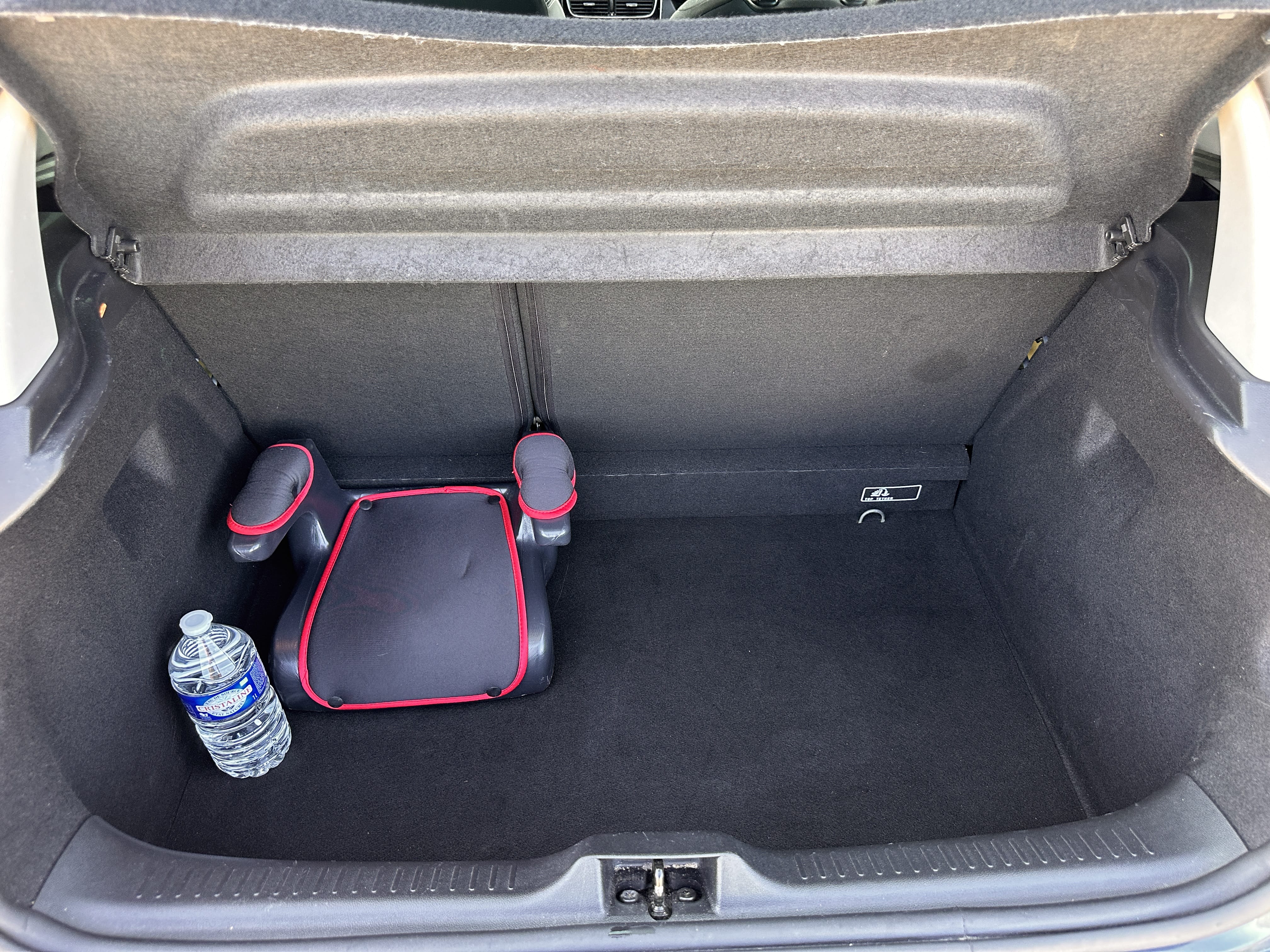 Renault Clio ESSENCE  BOITIER CONNECT H24 avec Entrée audio / iPod