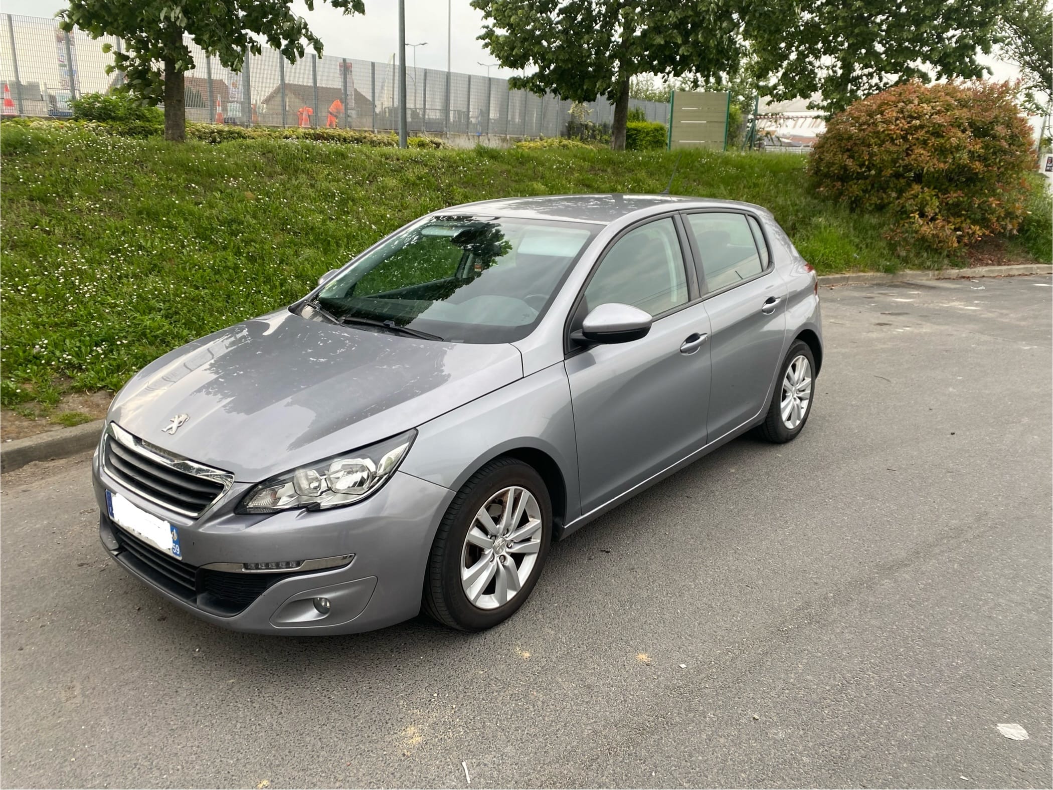 Peugeot 308, 2015, Diesel, automatique