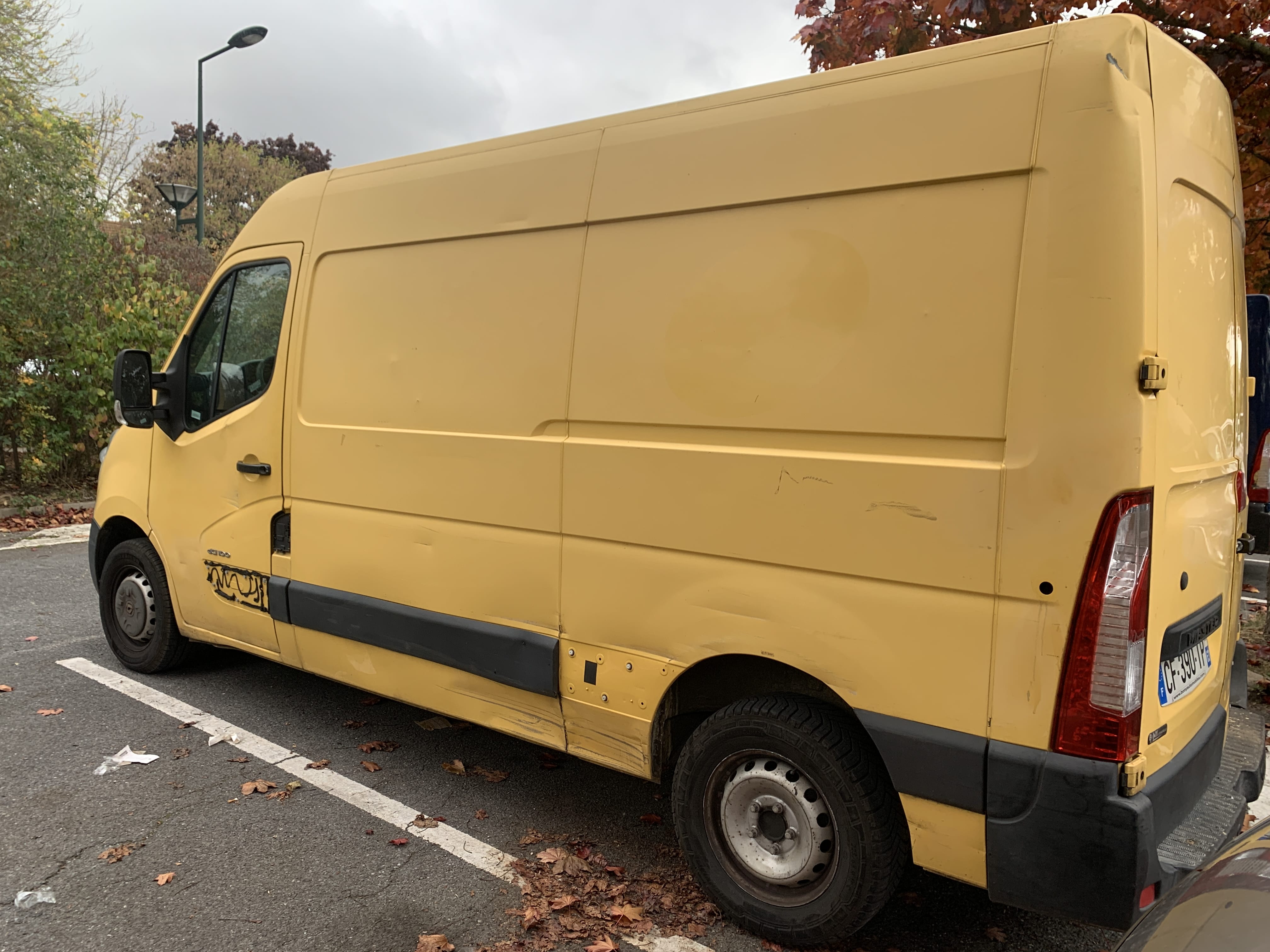Renault Master L2H2 - 10,3m3 - Diesel - 003