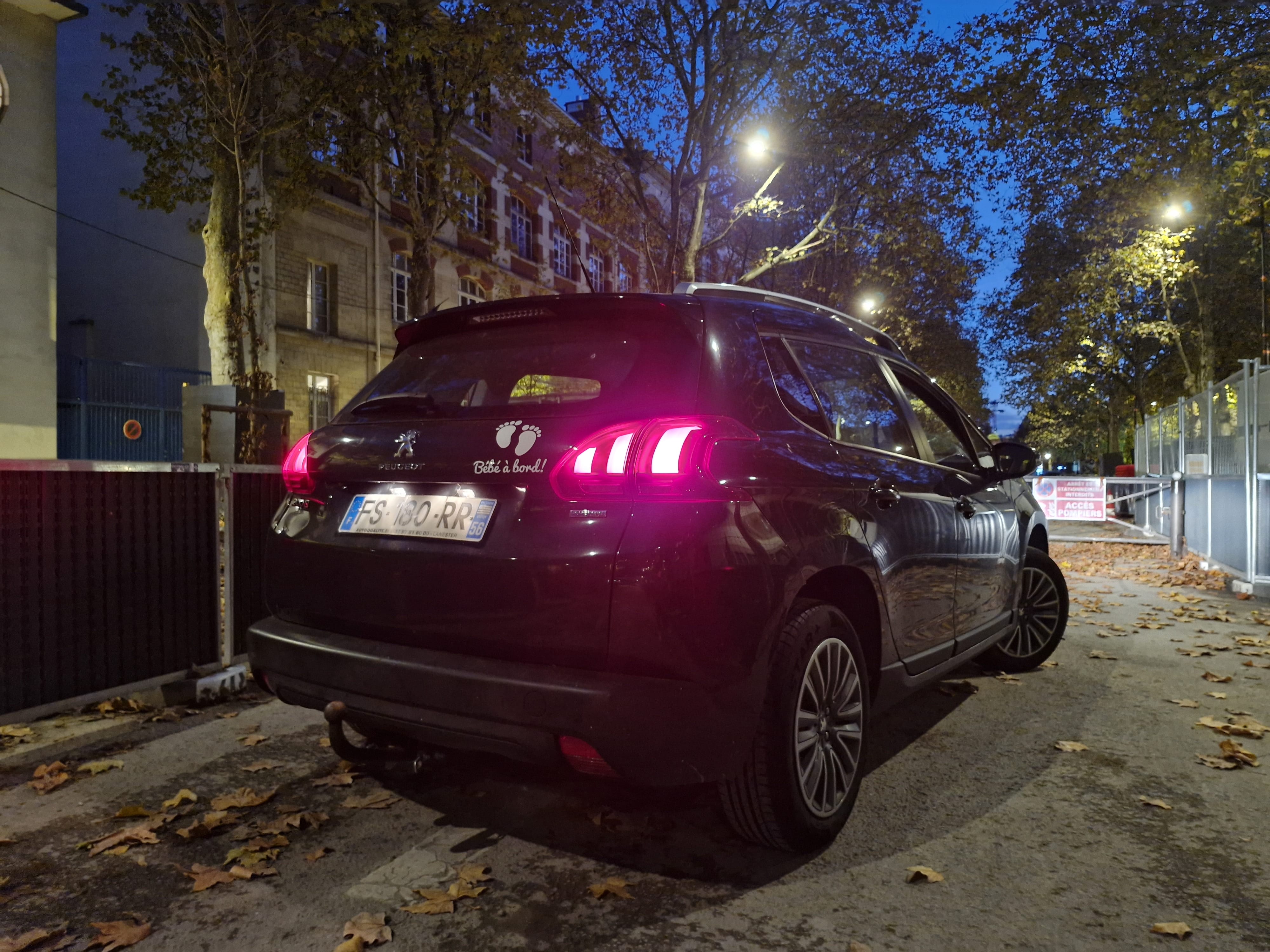 Peugeot 2008 avec Climatisation