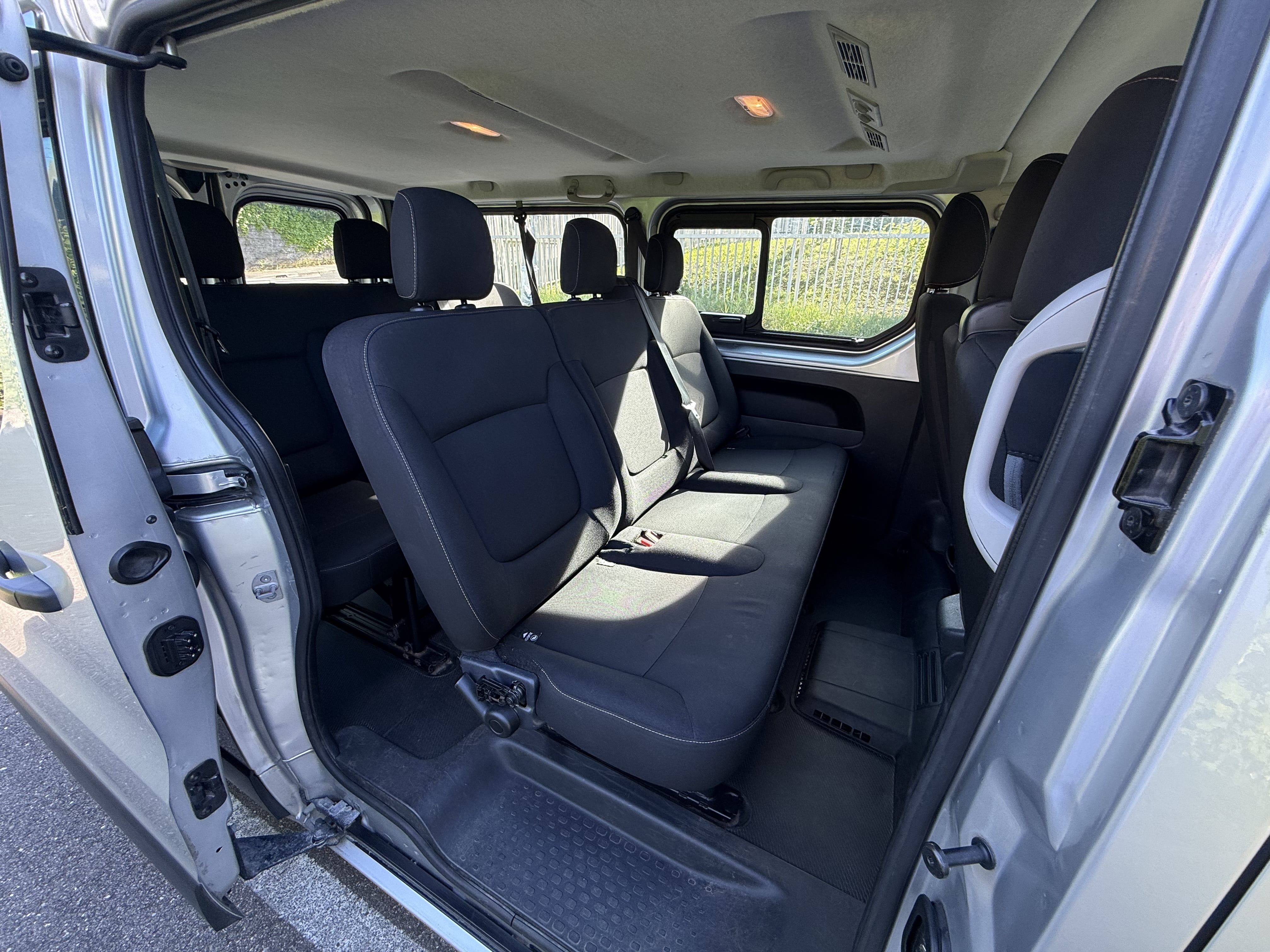 Renault Trafic Passenger avec Audio Bluetooth