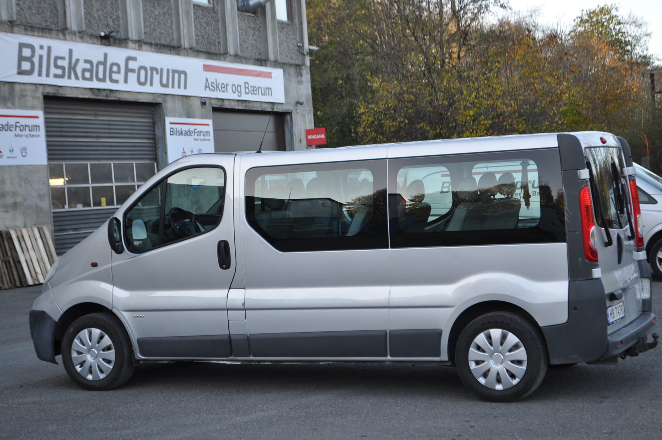 Opel Vivaro 2.0 CDTI 9 SETER MINIBUSS med Lydinngang