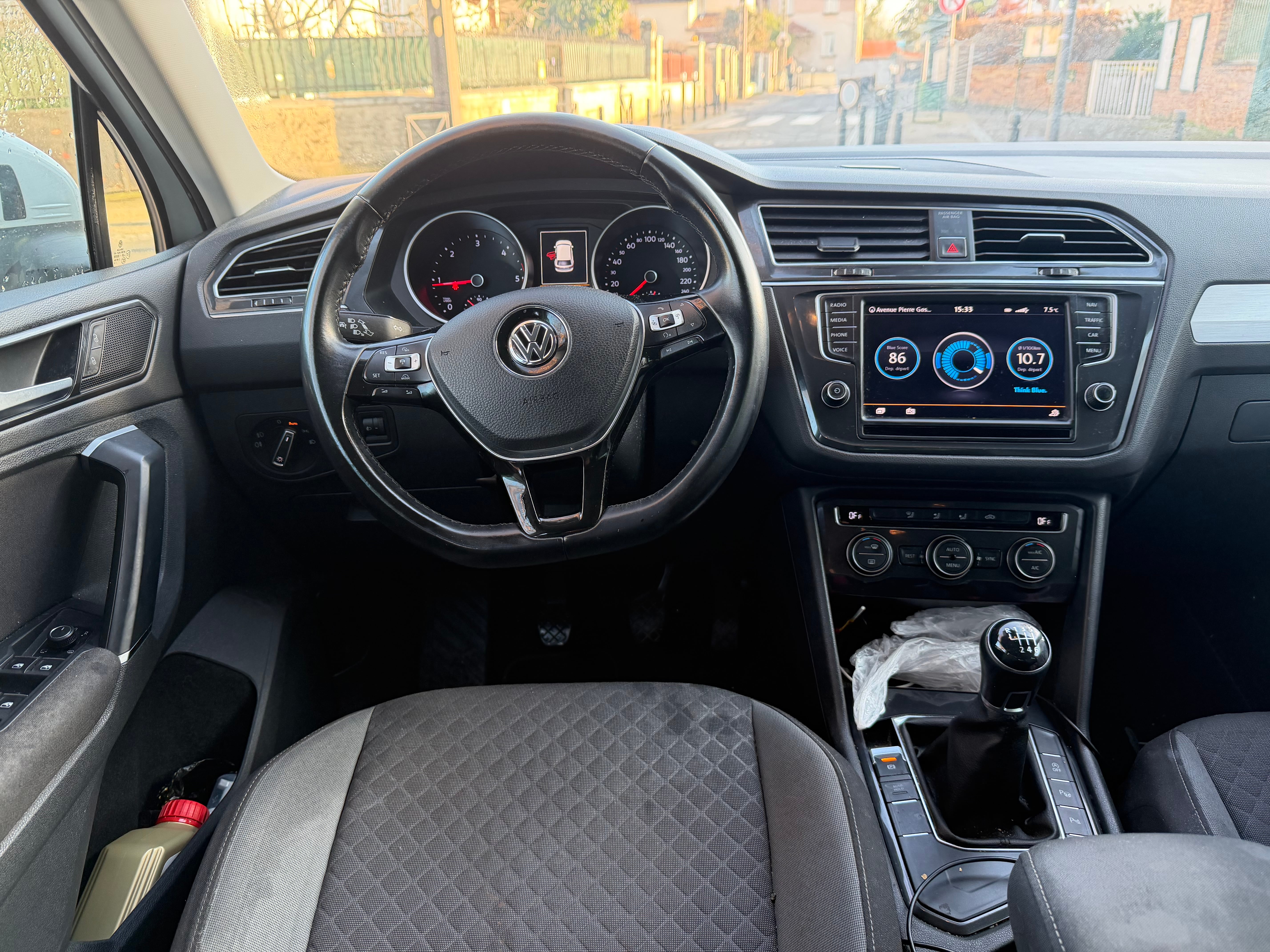 Volkswagen Tiguan avec GPS