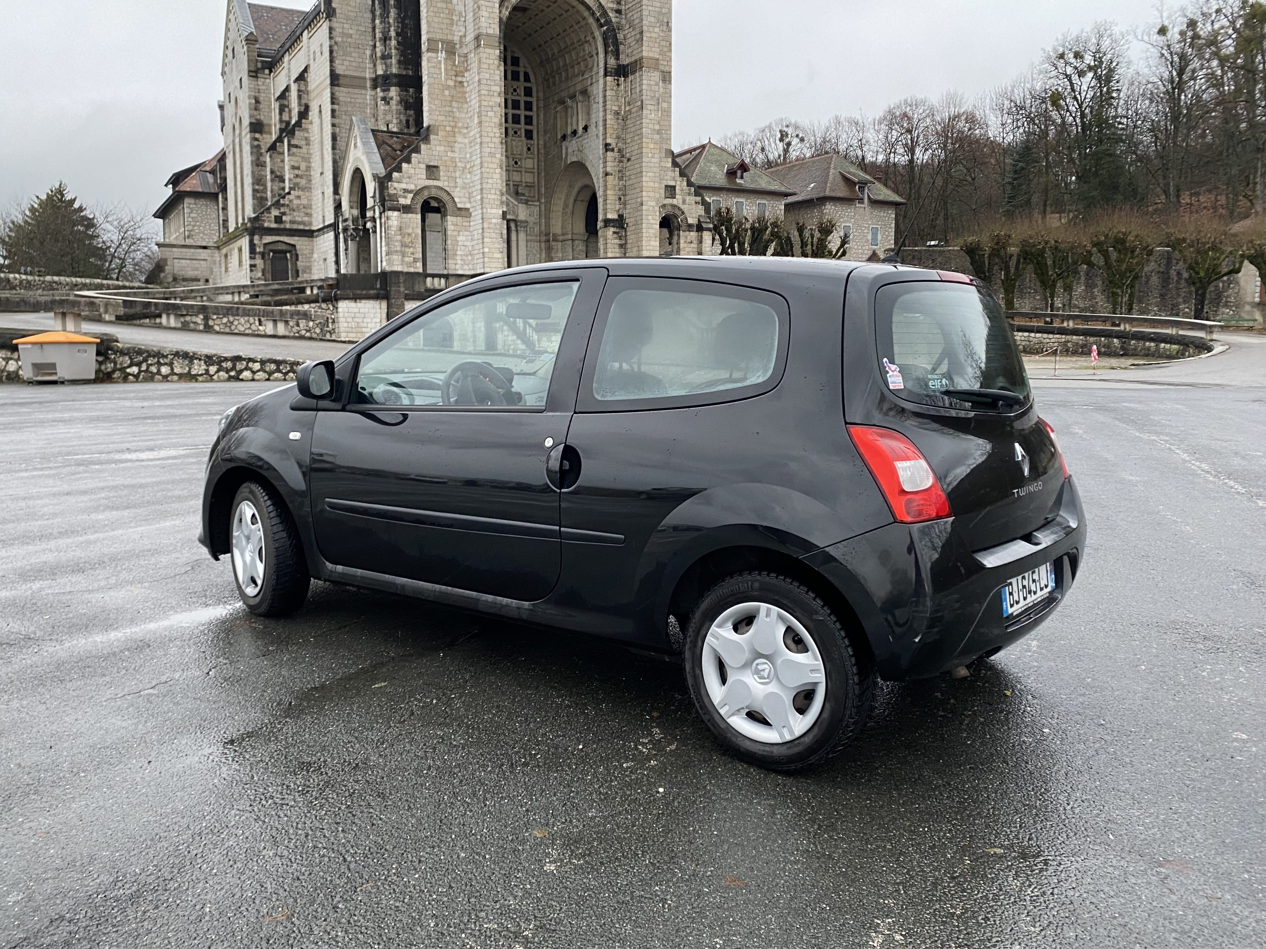 Renault Twingo avec Entrée audio / iPod
