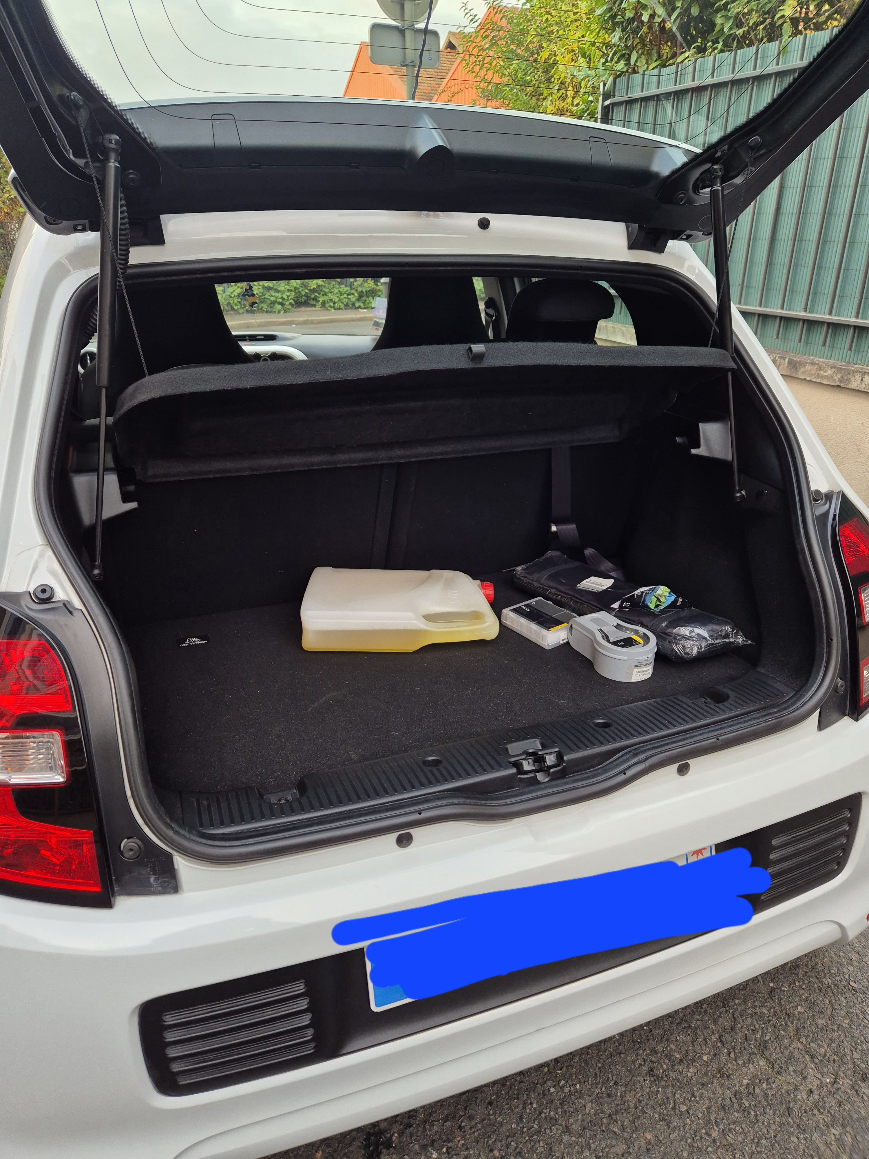 Renault Twingo III avec Entrée audio / iPod