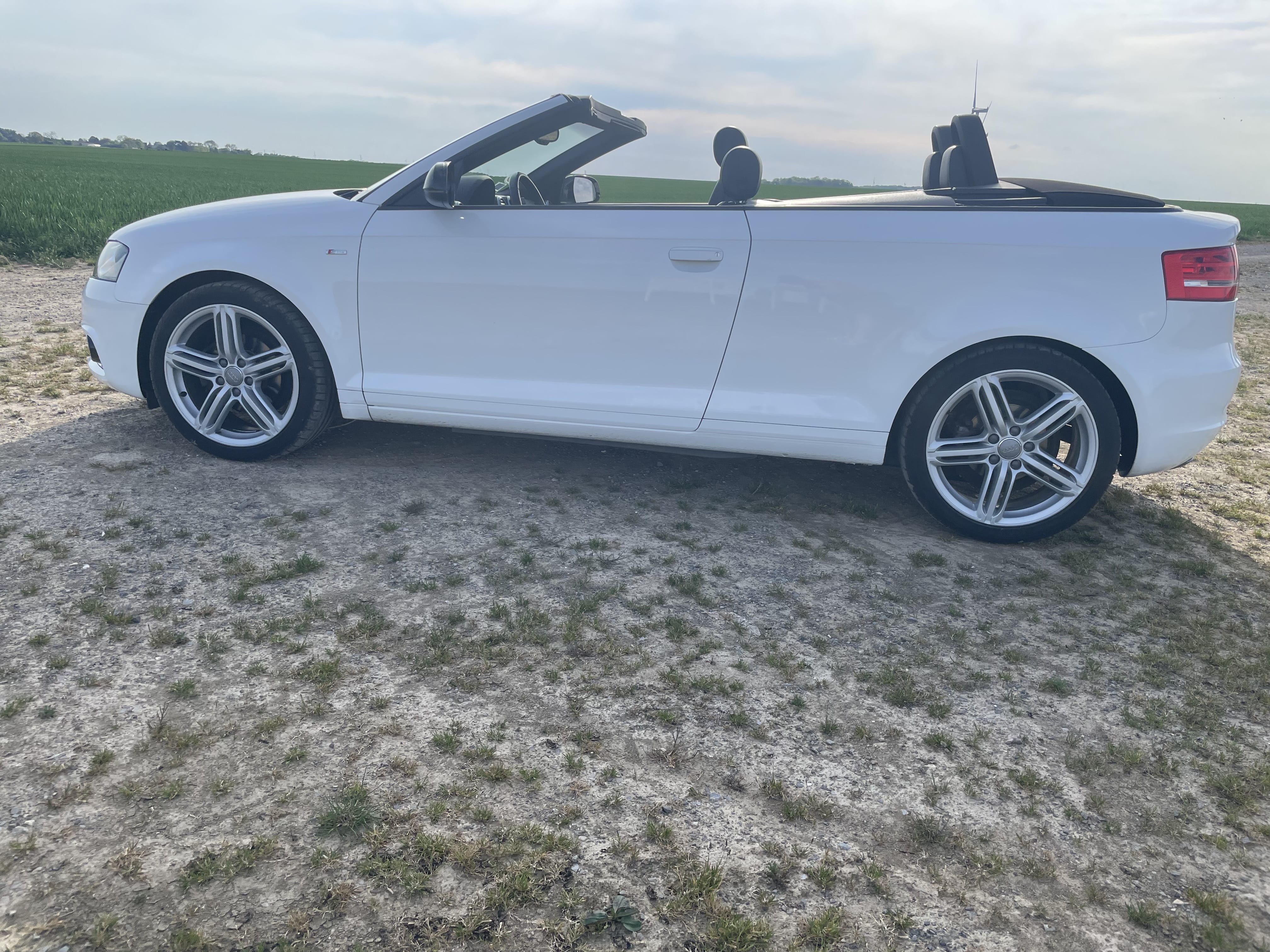 Audi A3 Cabriolet avec Climatisation