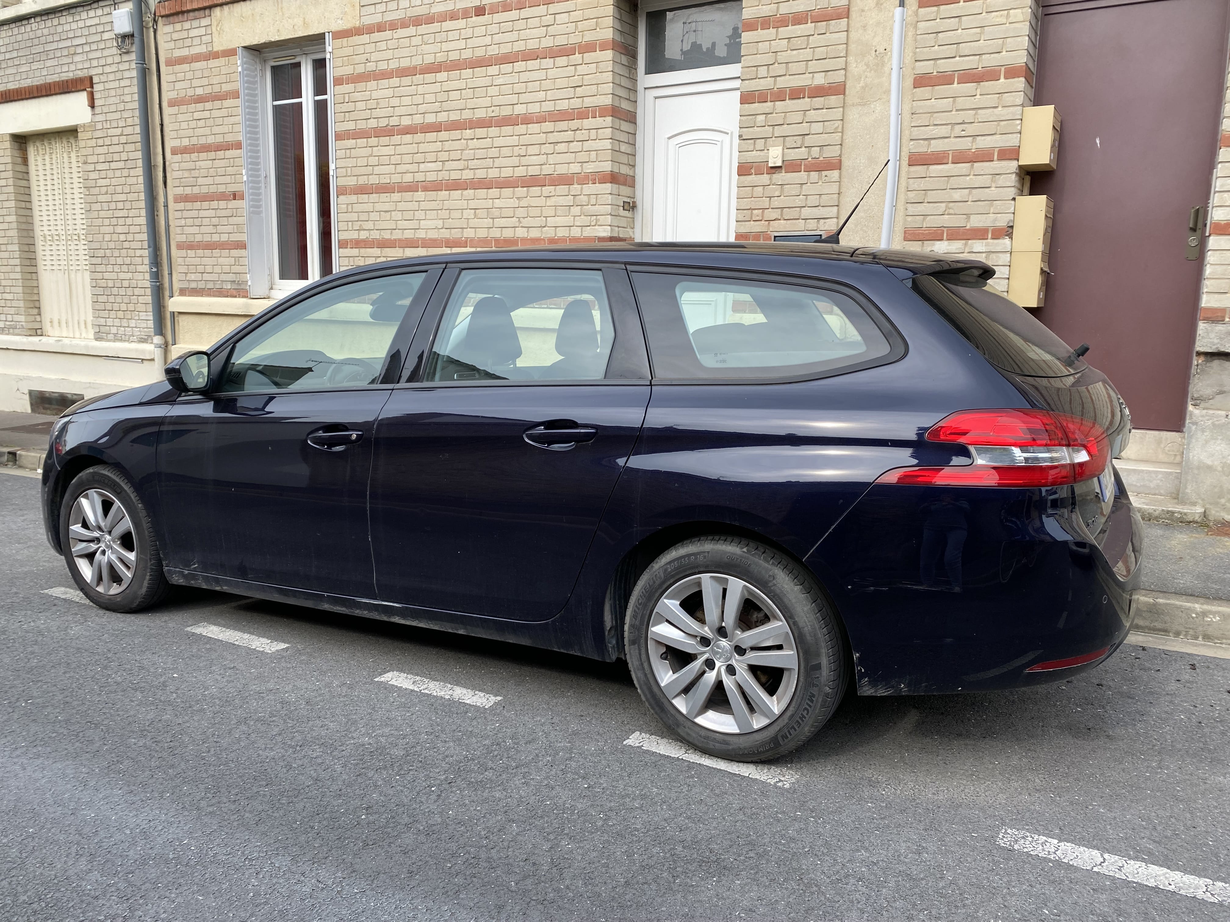 Peugeot 308 SW avec Climatisation