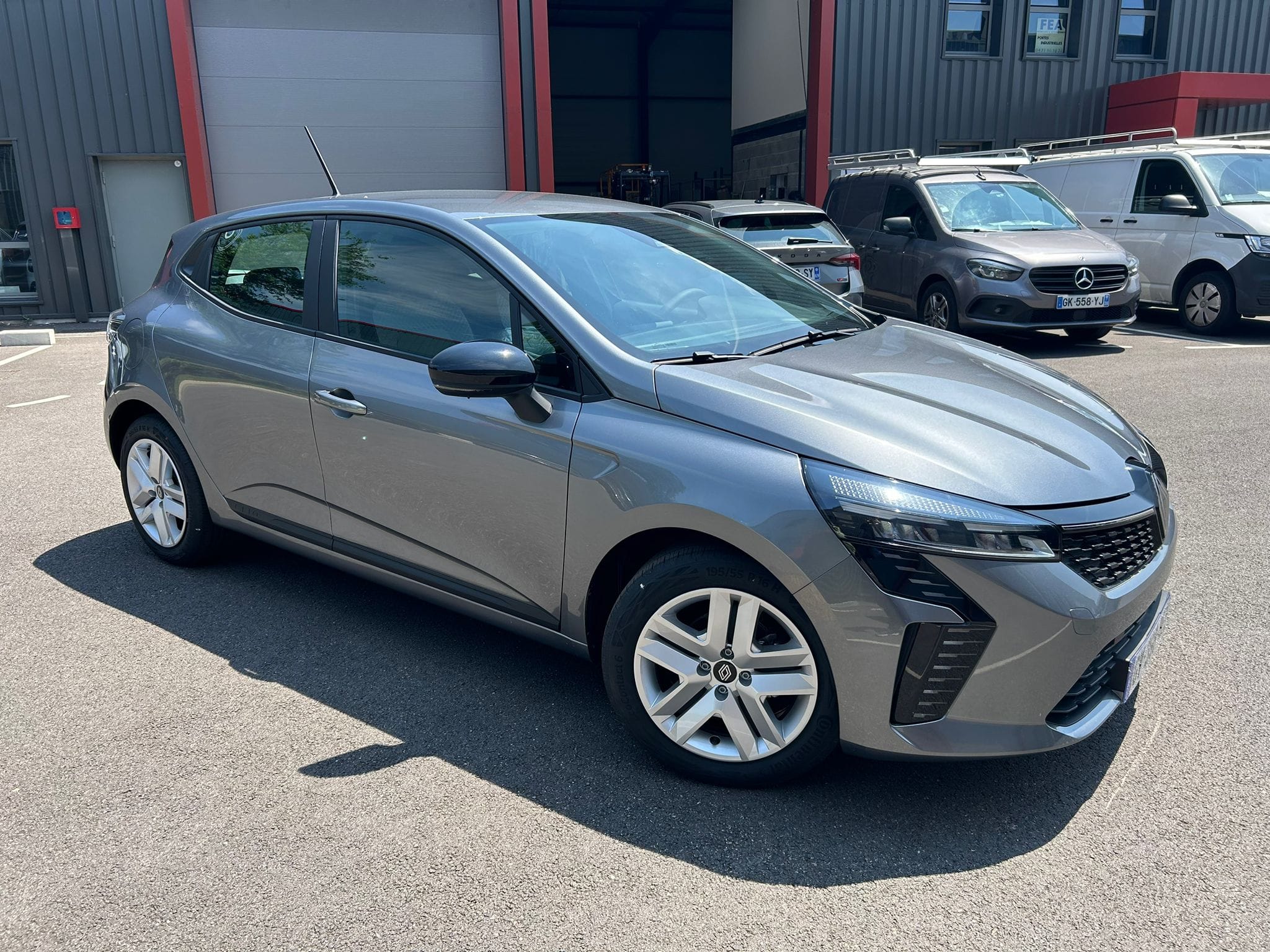 Renault Clio avec Climatisation