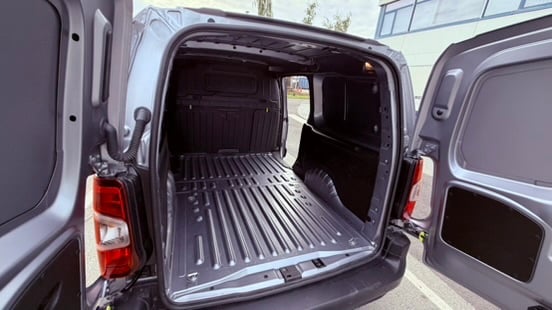 Fiat E-Doblo Cargo med Apple CarPlay