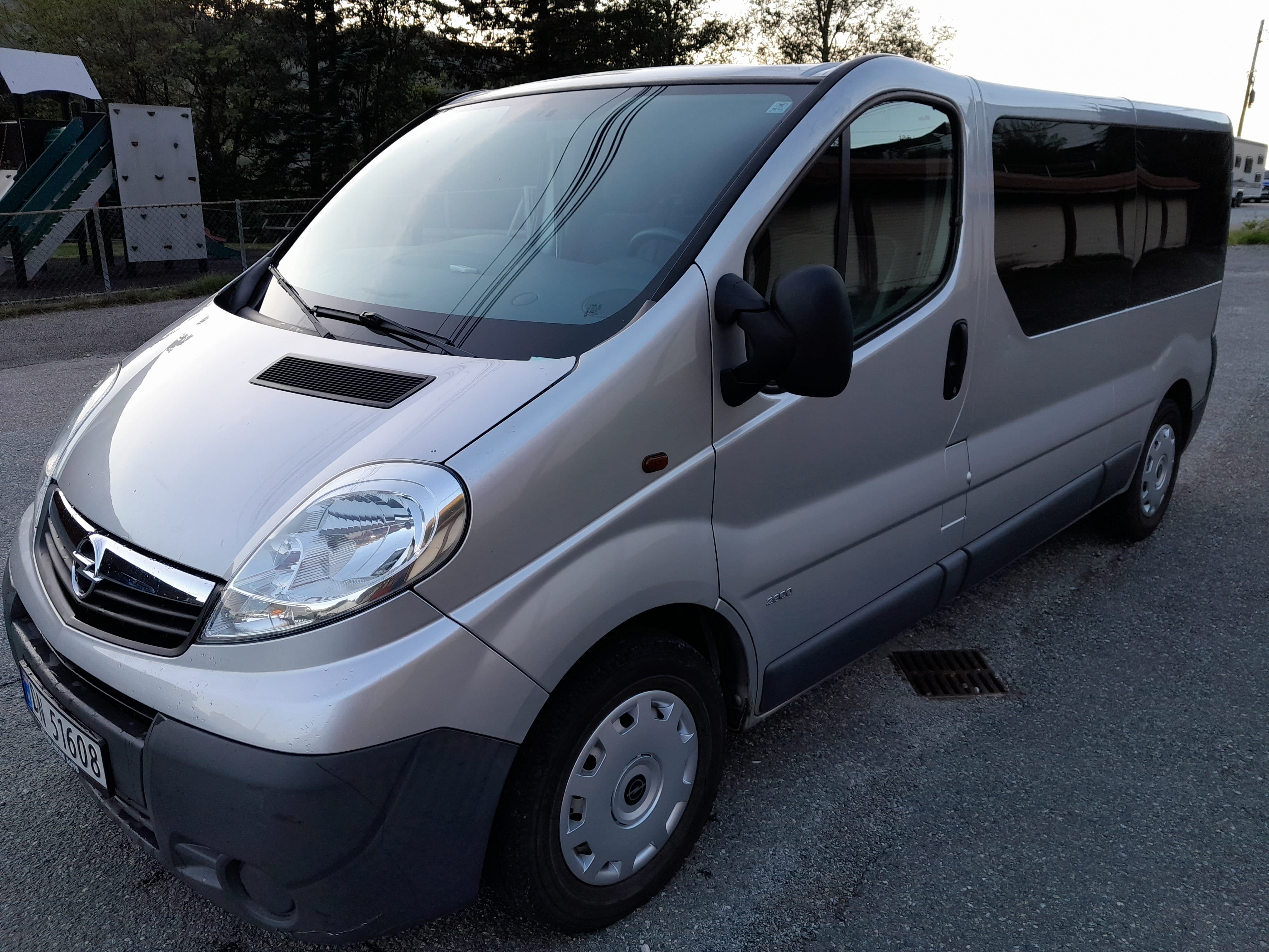 Opel Vivaro med Aircondition