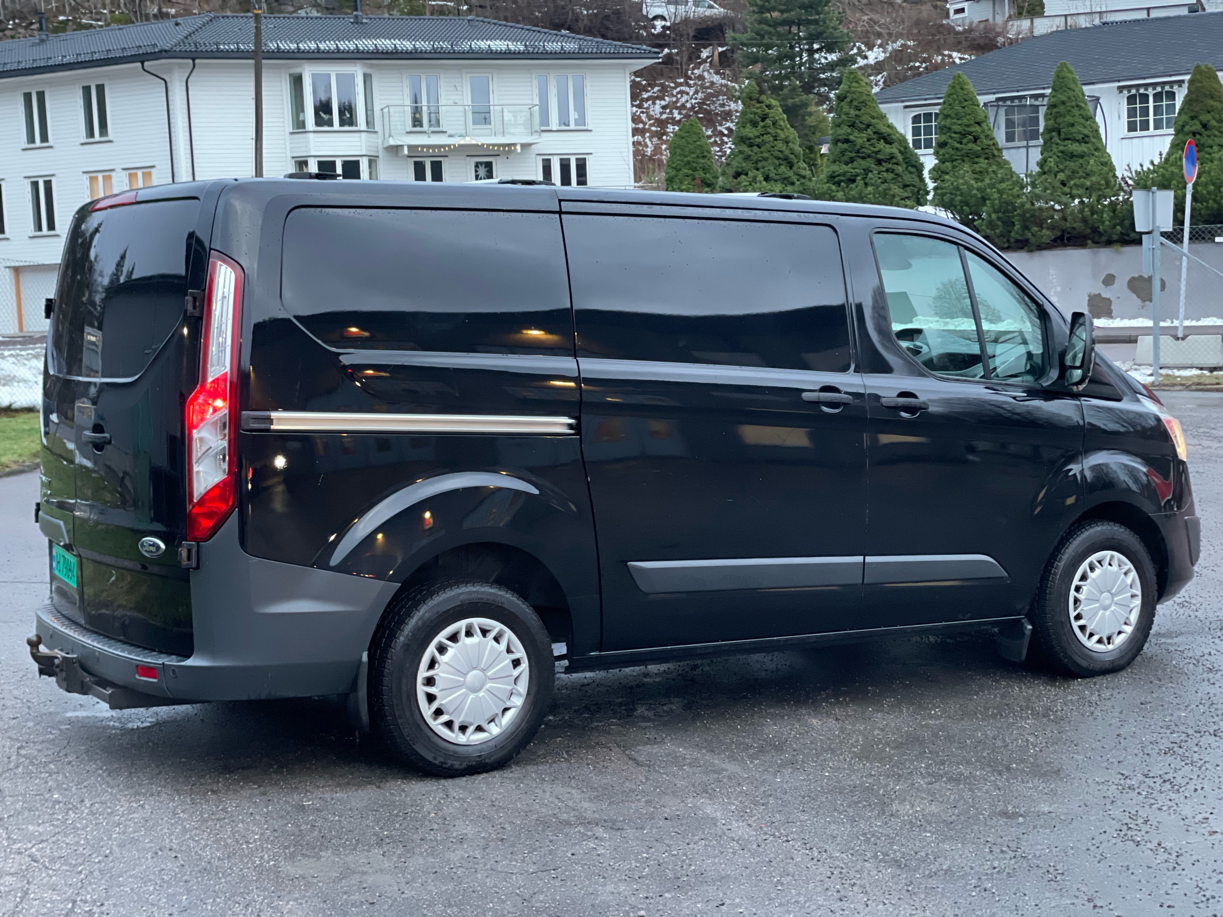 Ford Transit Custom Varebil 2,2 dci med Cruisekontroll