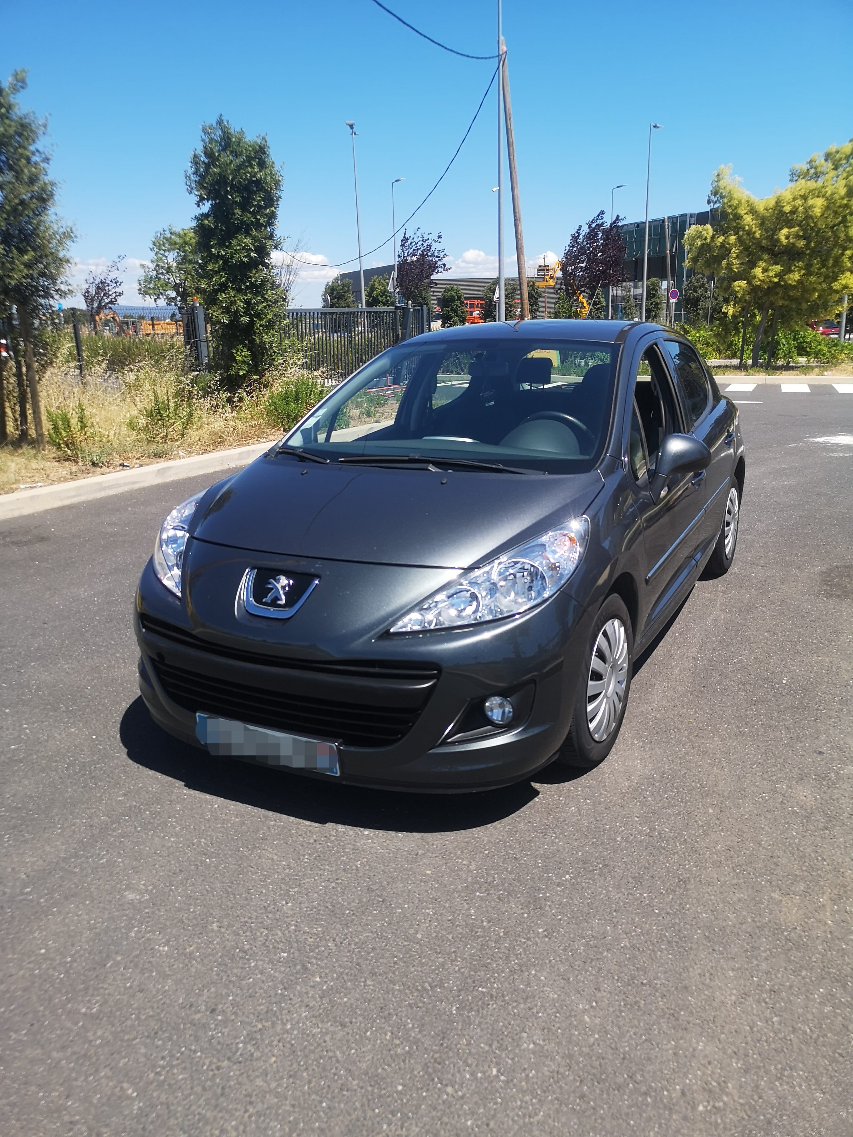 Peugeot 207+, 2013, Essence 95