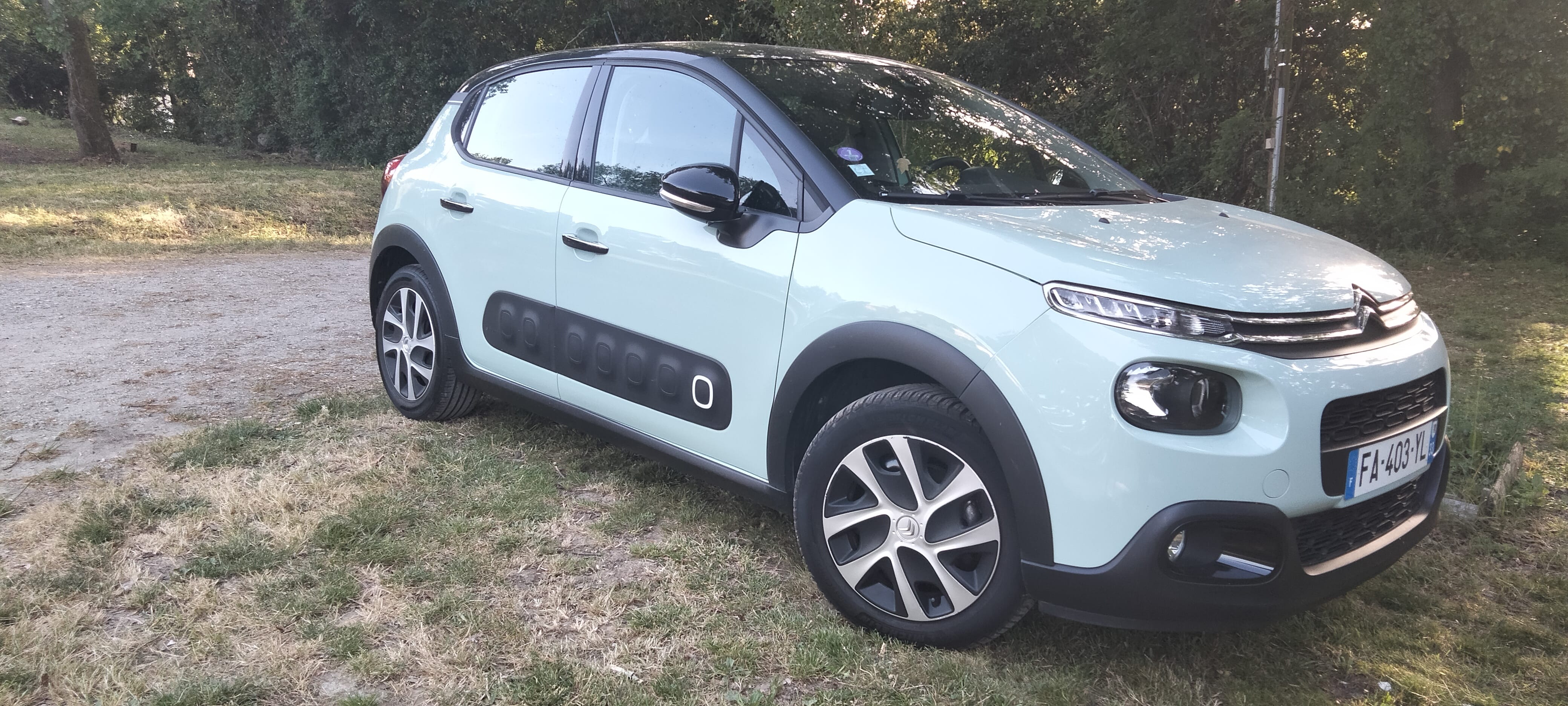 Citroen C3 Shine Pure Tech, 2018, Essence 95, automatique