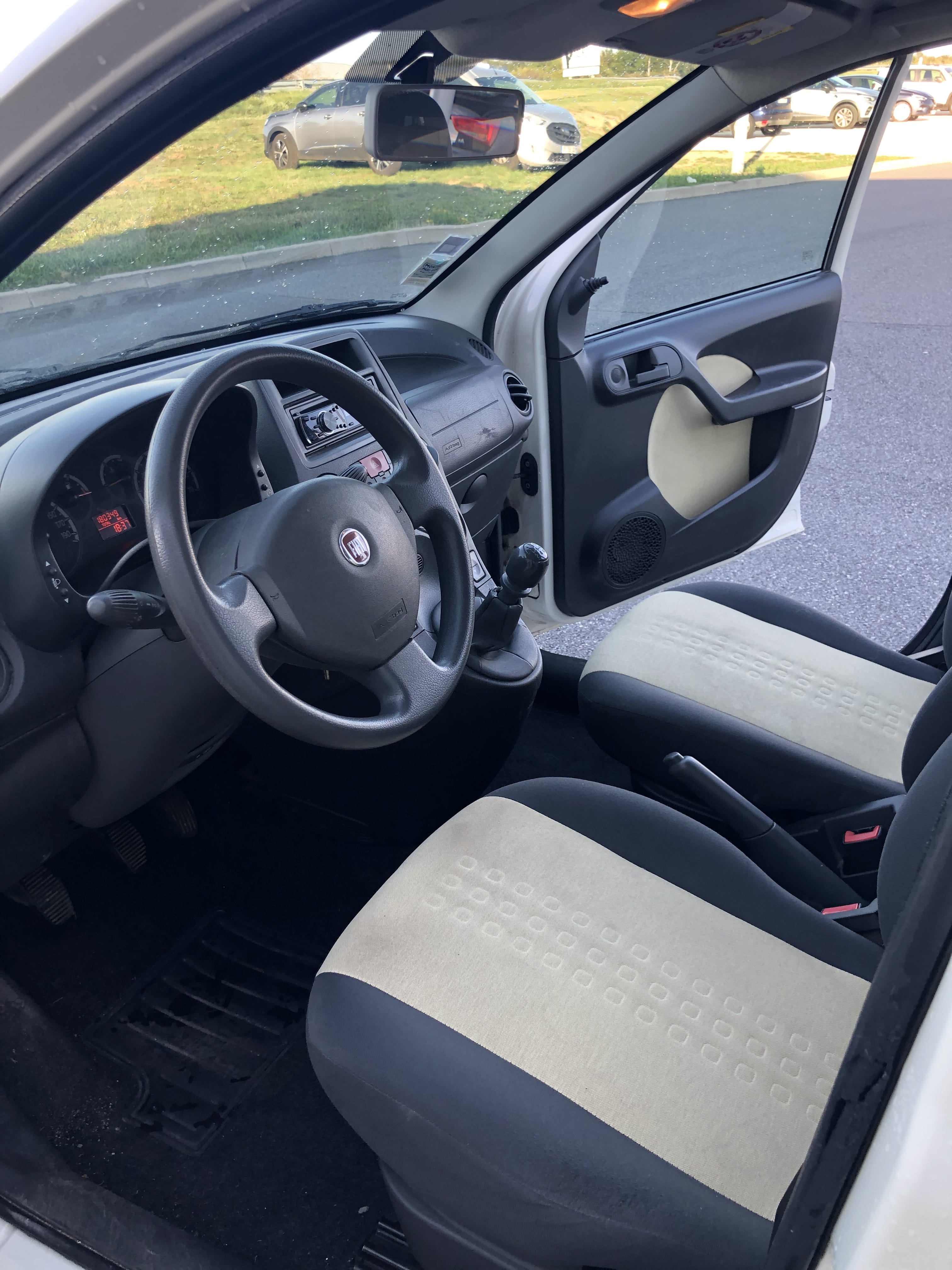 Fiat Panda 1,2 69ch dynamique avec Climatisation