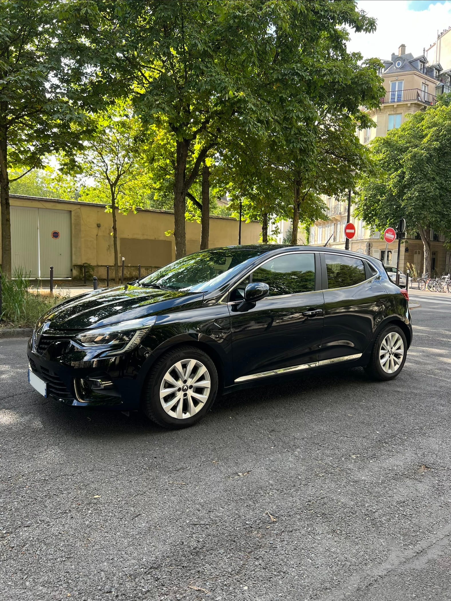 Renault Clio avec Climatisation