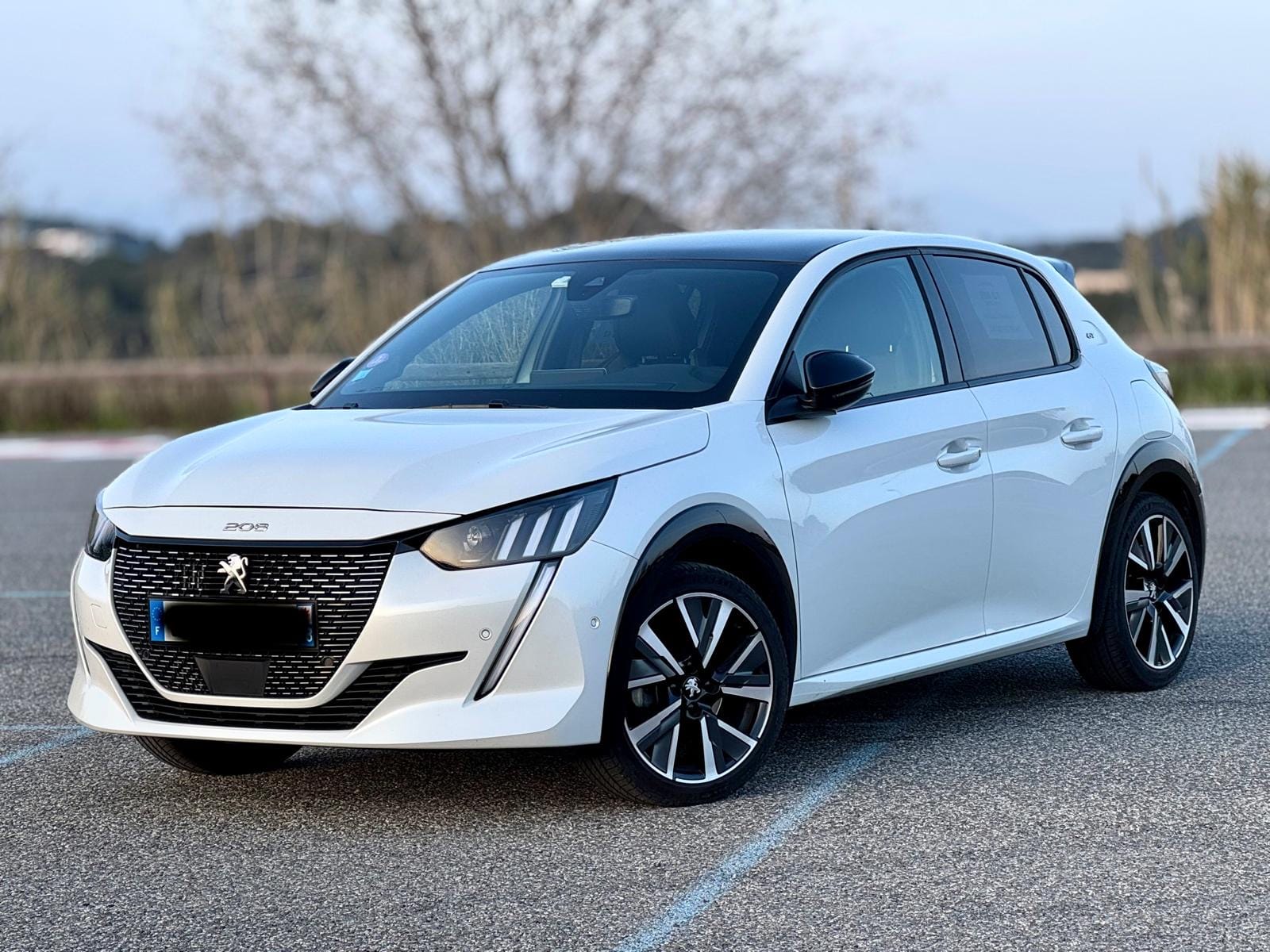 Peugeot 208, 2022, Essence 95, automatique