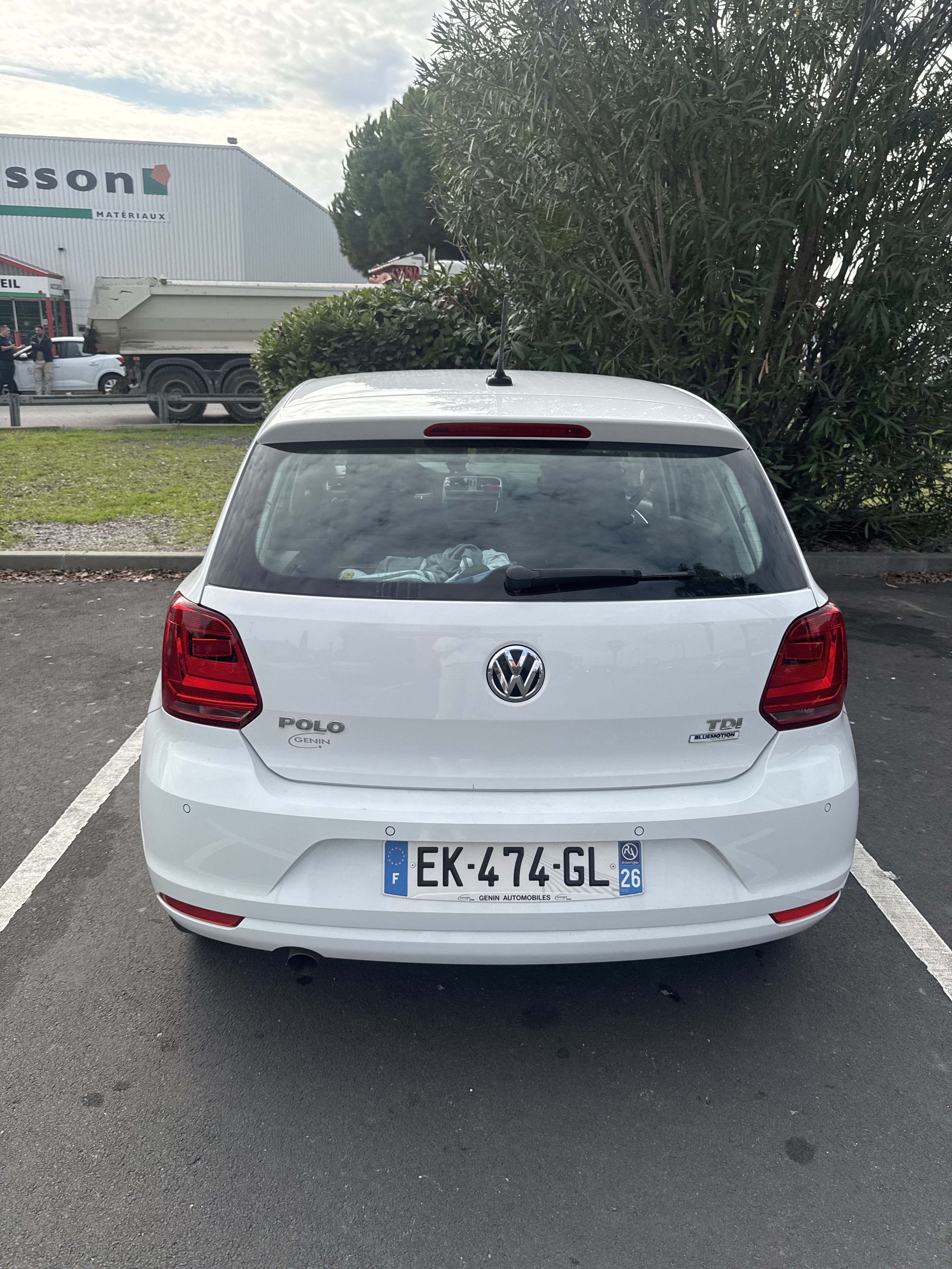 Volkswagen Polo with GPS