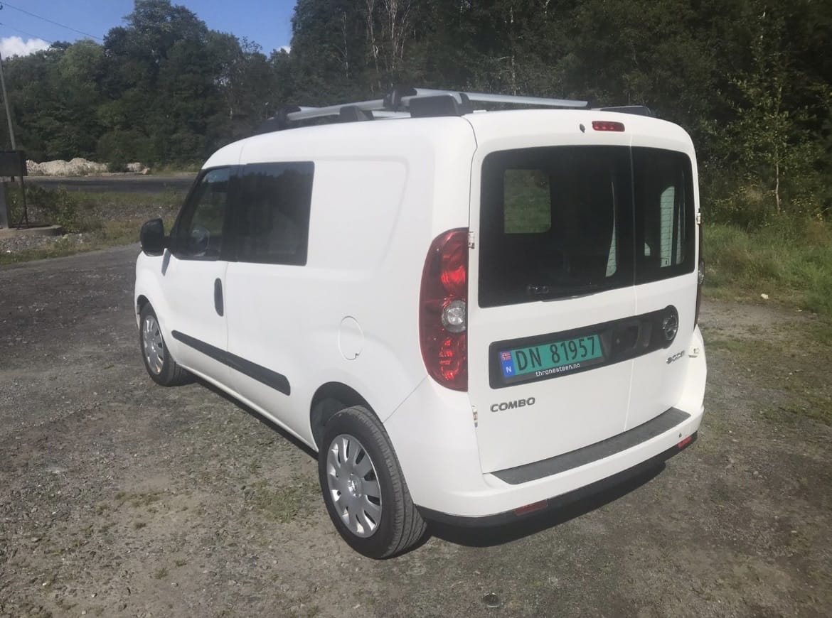 Opel Combo med Lydinngang