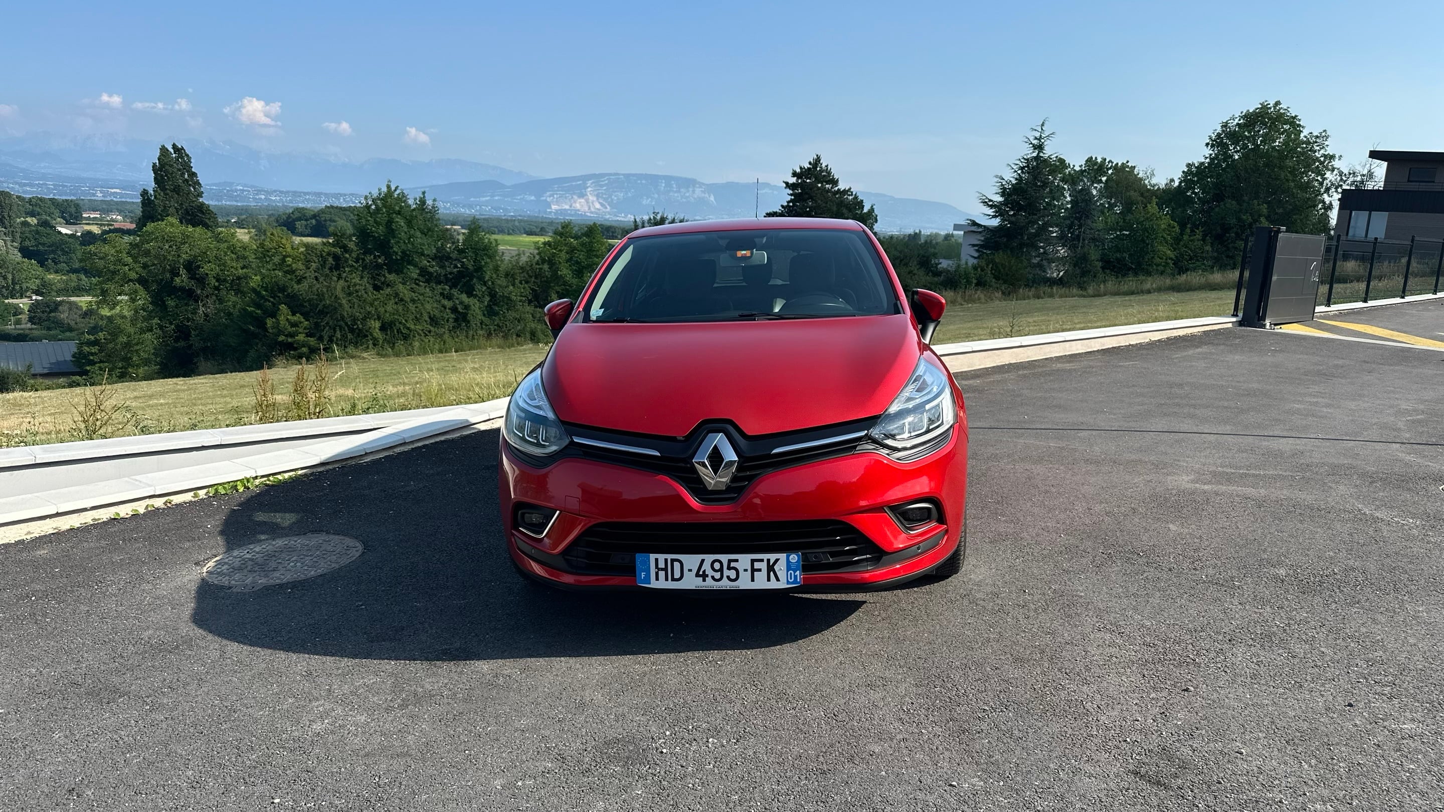 Renault Clio avec Siège bébé