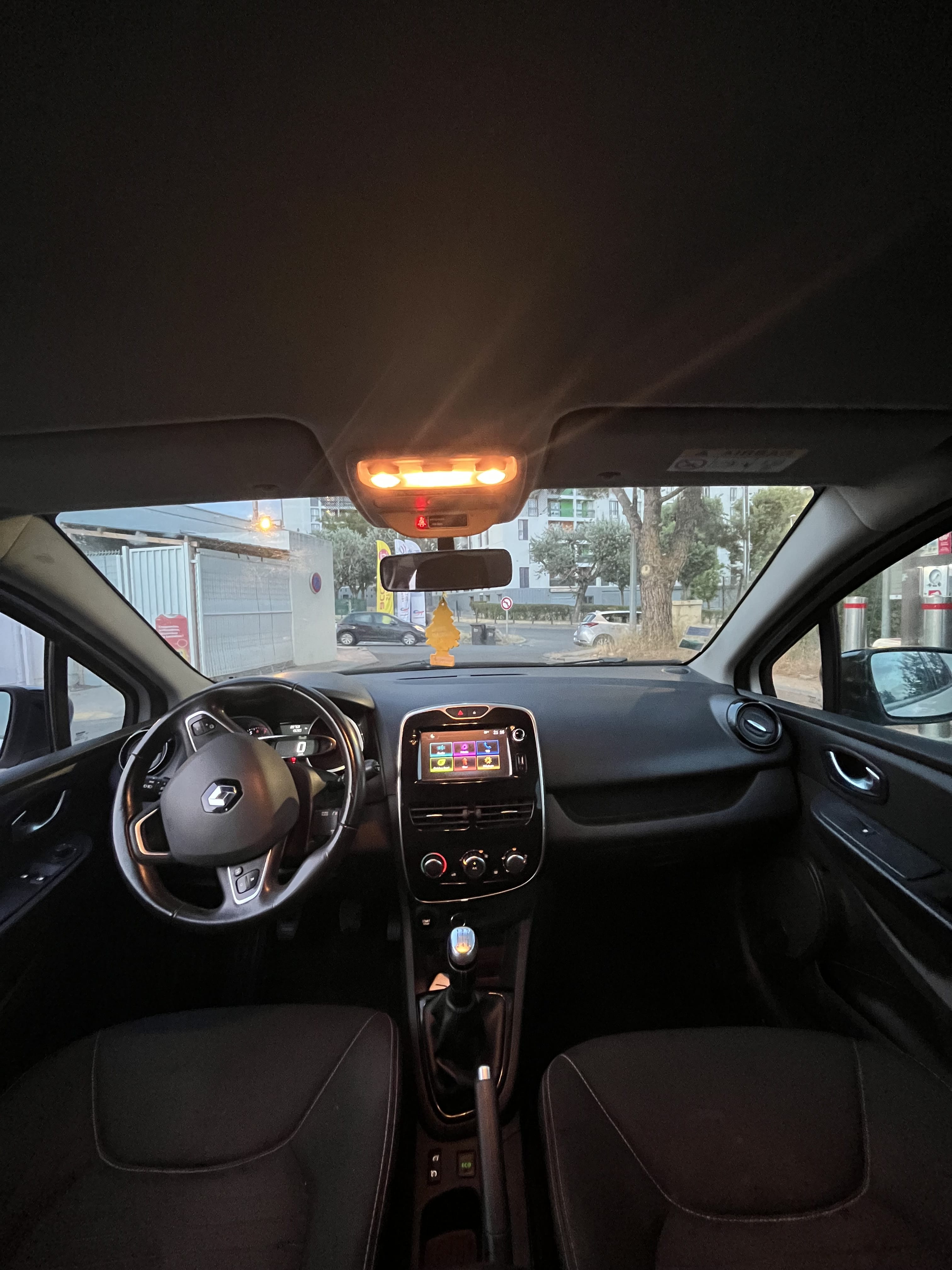 Renault Clio avec Régulateur de vitesse