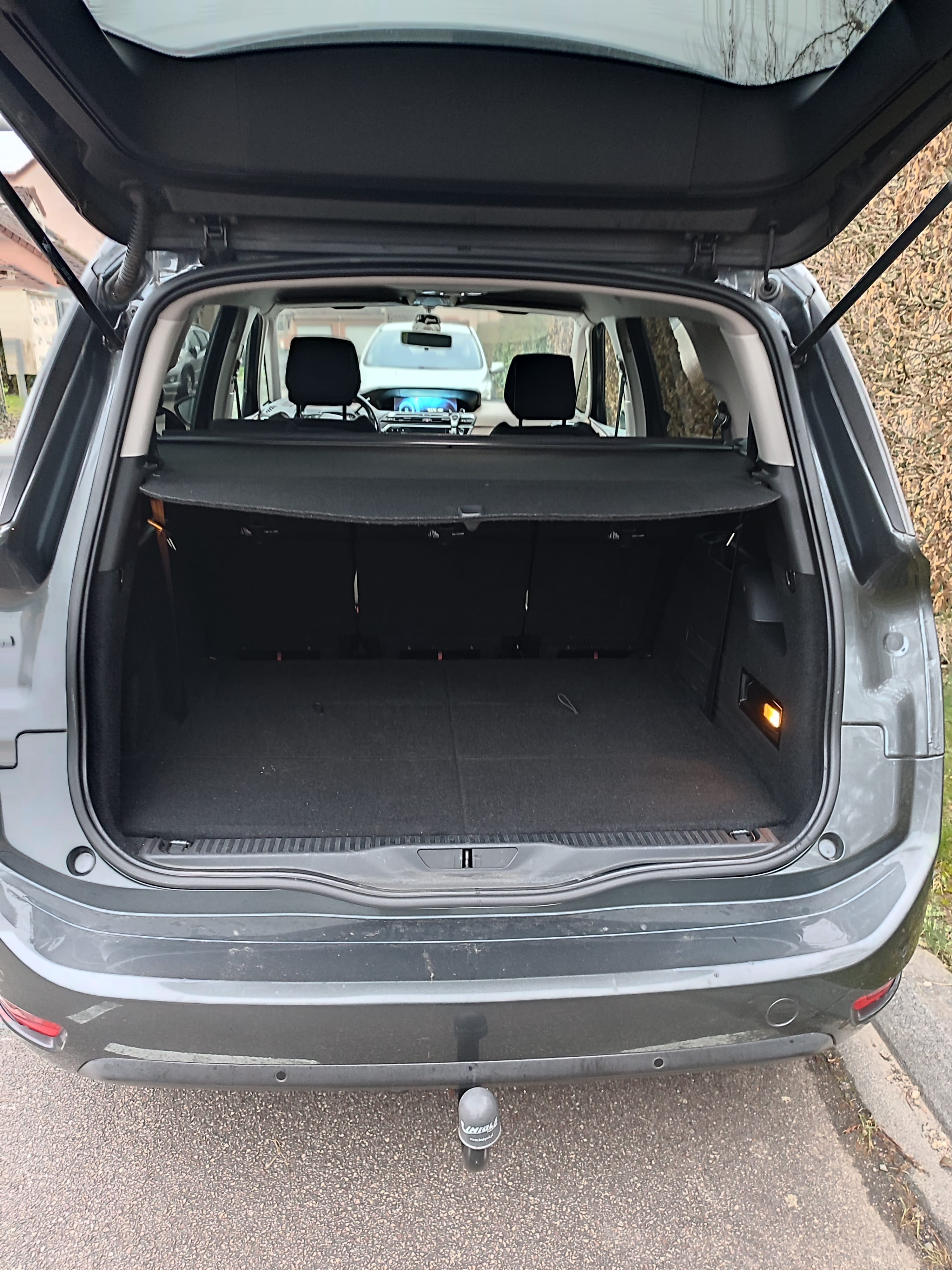 Citroen C4 Grand Picasso avec Porte-vélos