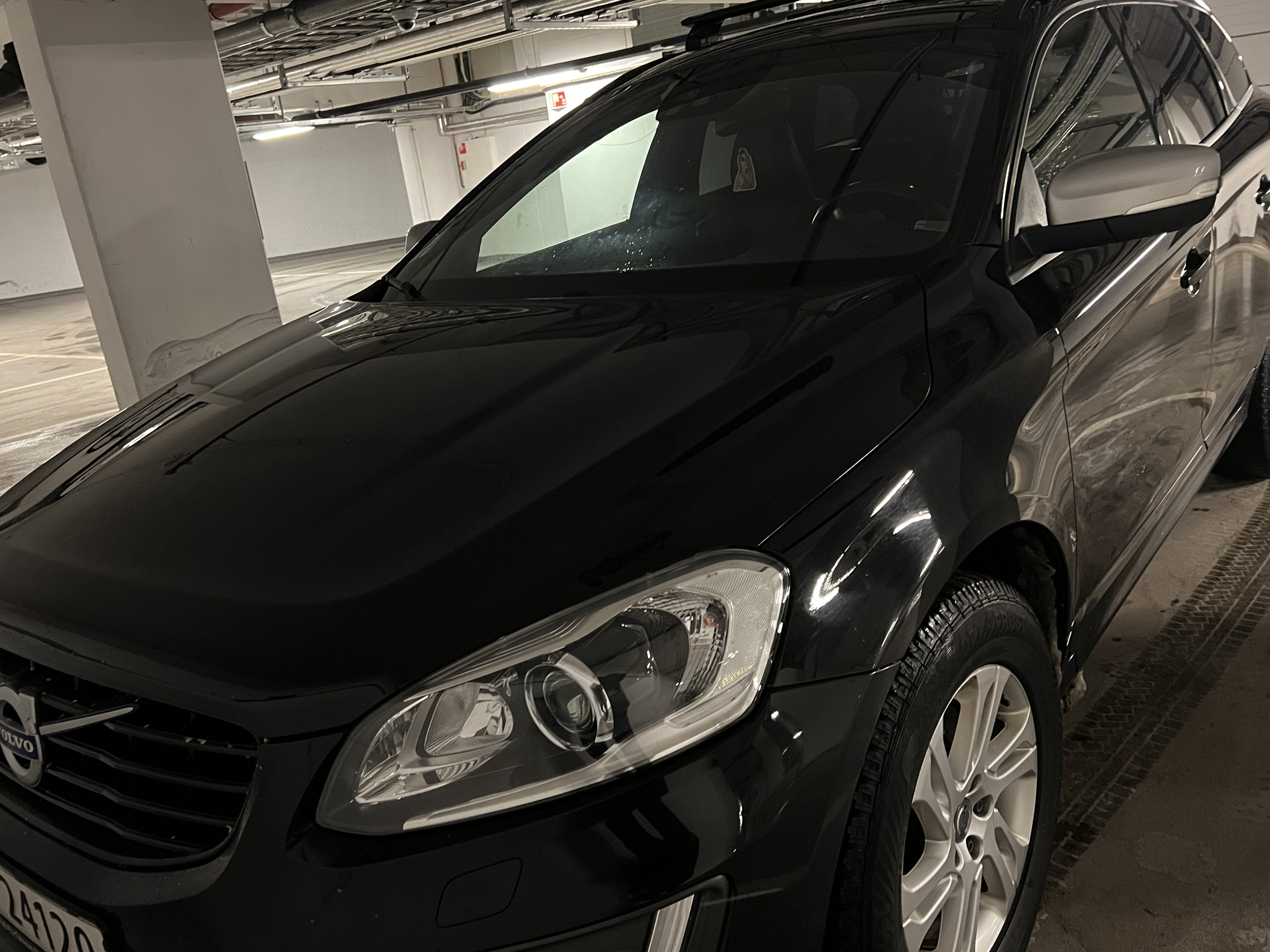 Volvo XC60 with Cruise control