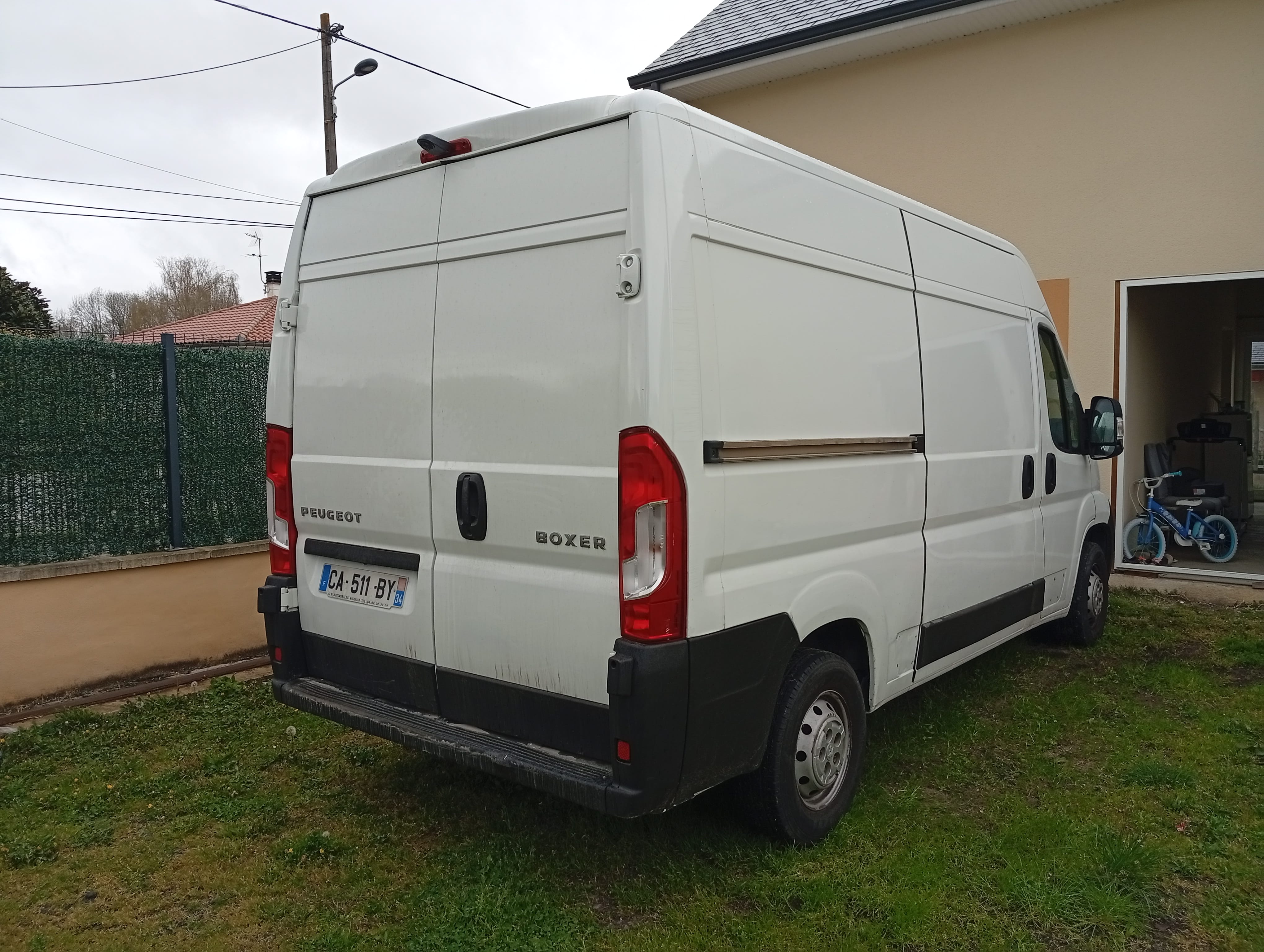 Peugeot Boxer Double Cabine avec Caméra de recul