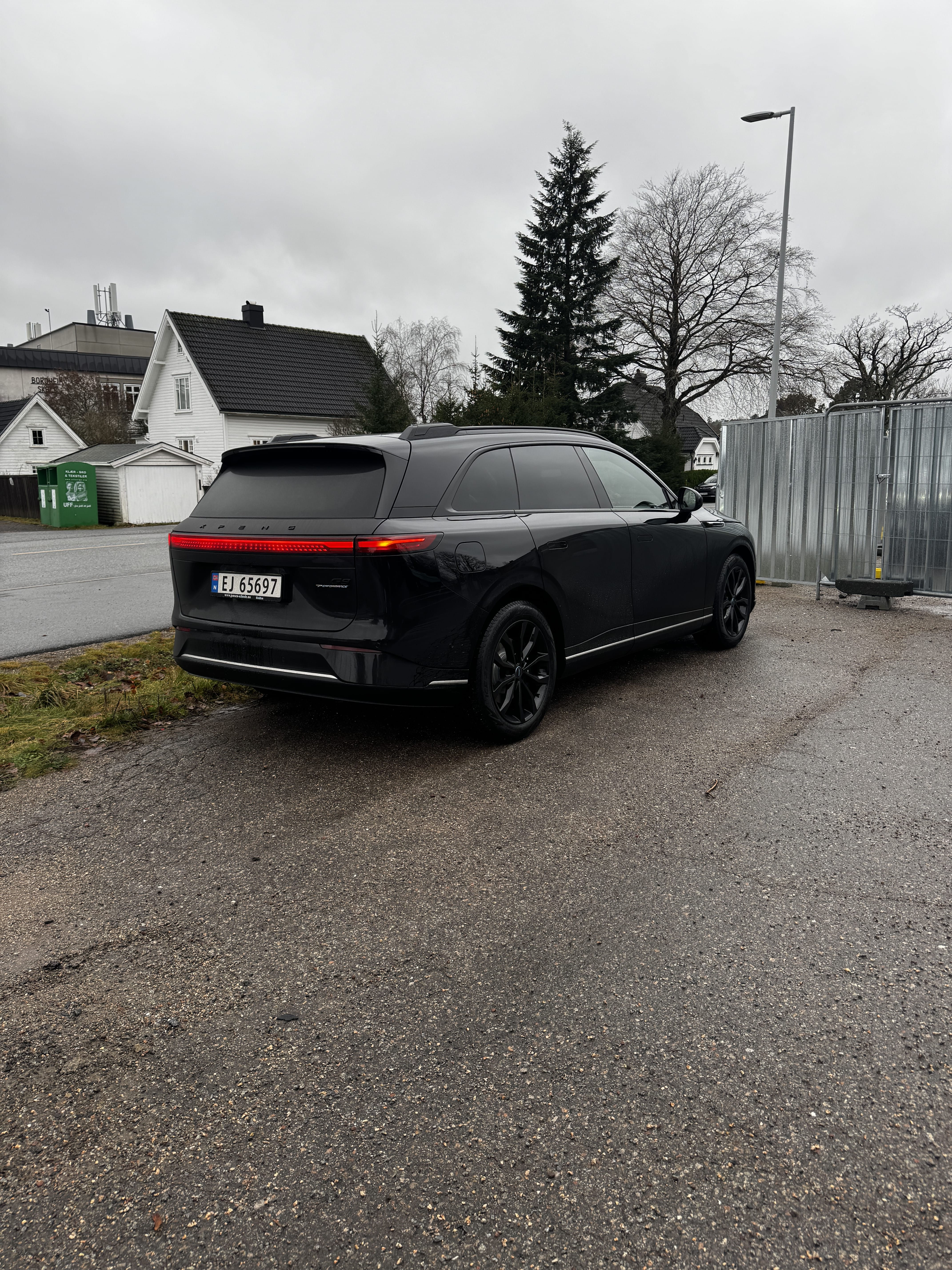 Xpeng G9 AWD Performance Exclusive med Aircondition