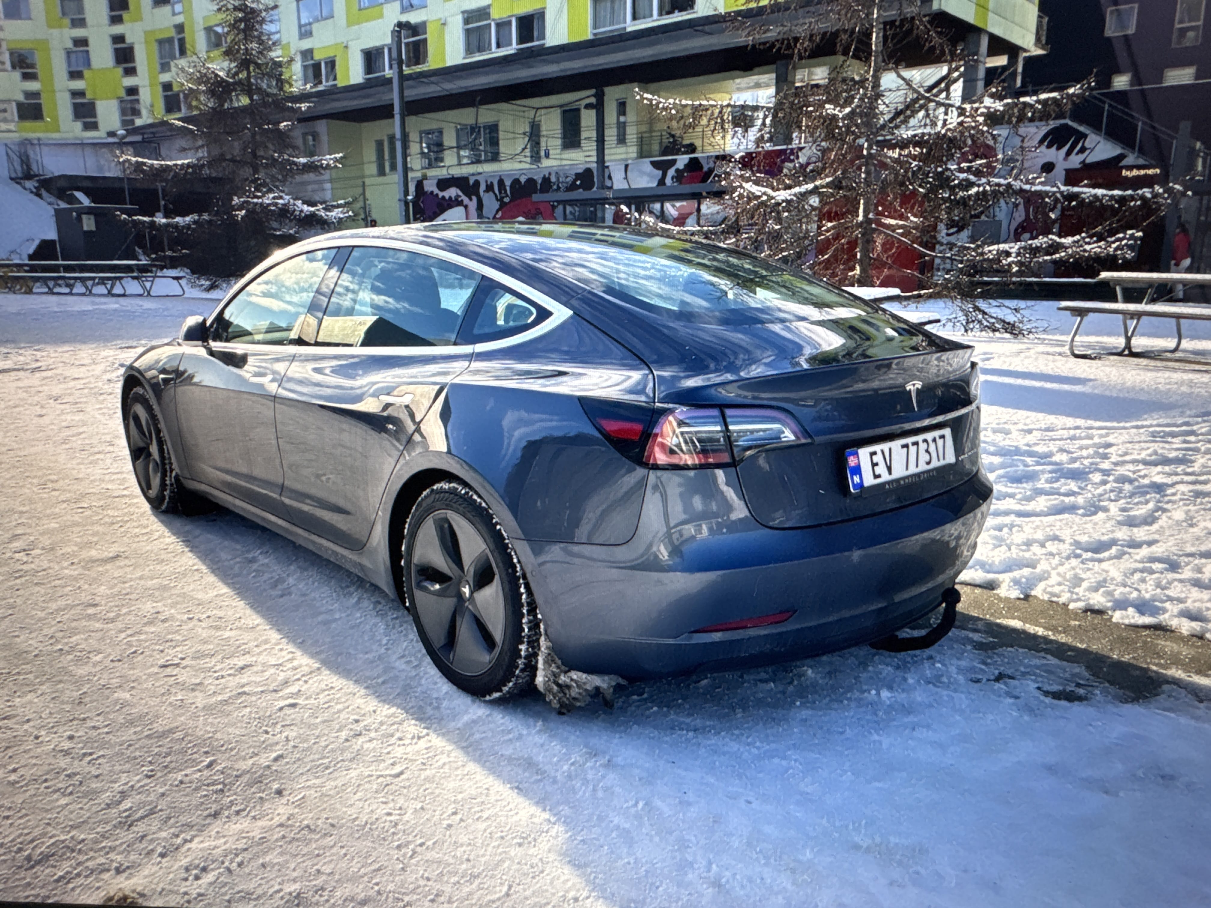 Tesla Model 3 Long Range All Wheel Drive med GPS