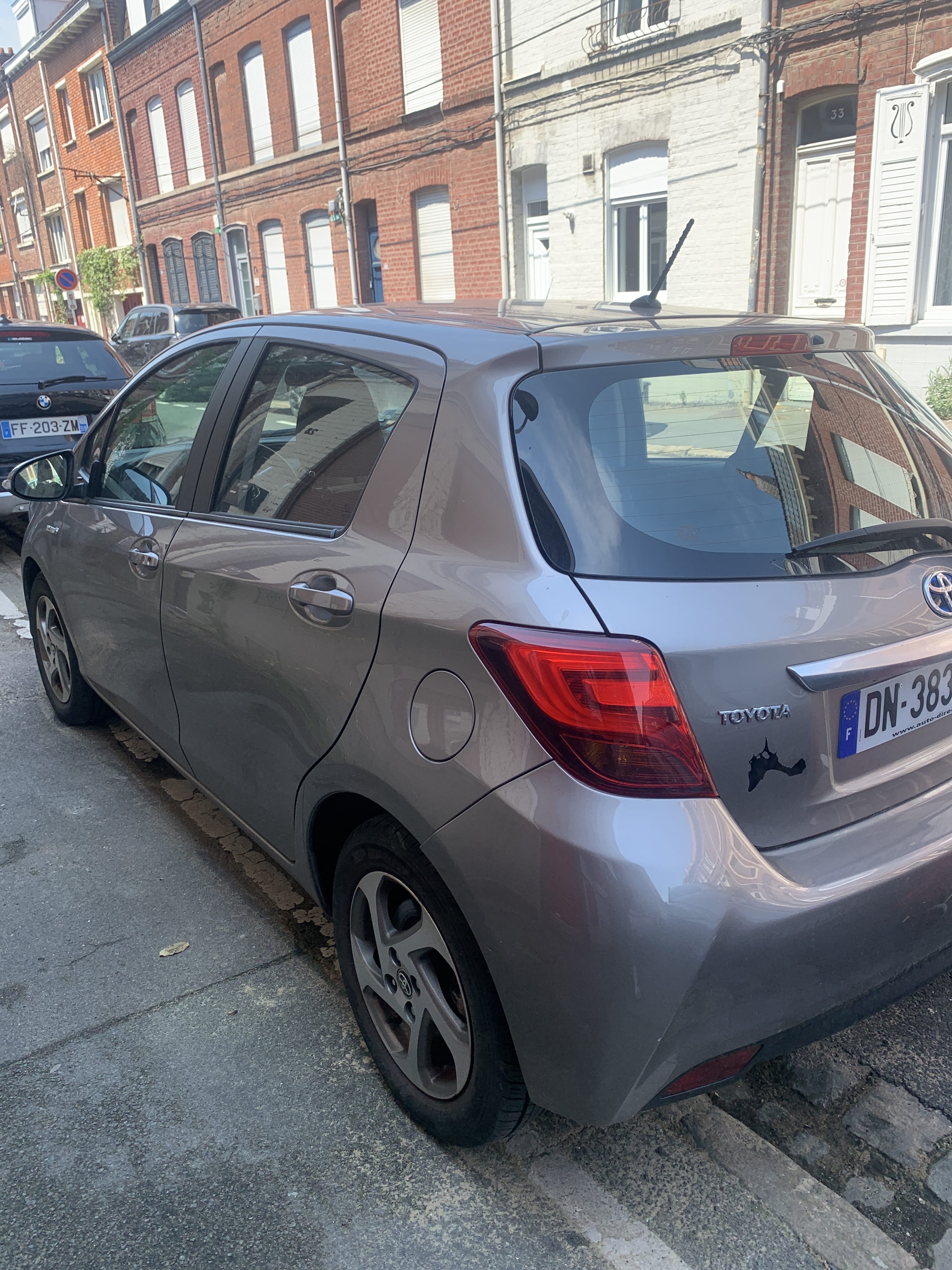 Toyota Yaris Hybride avec Climatisation