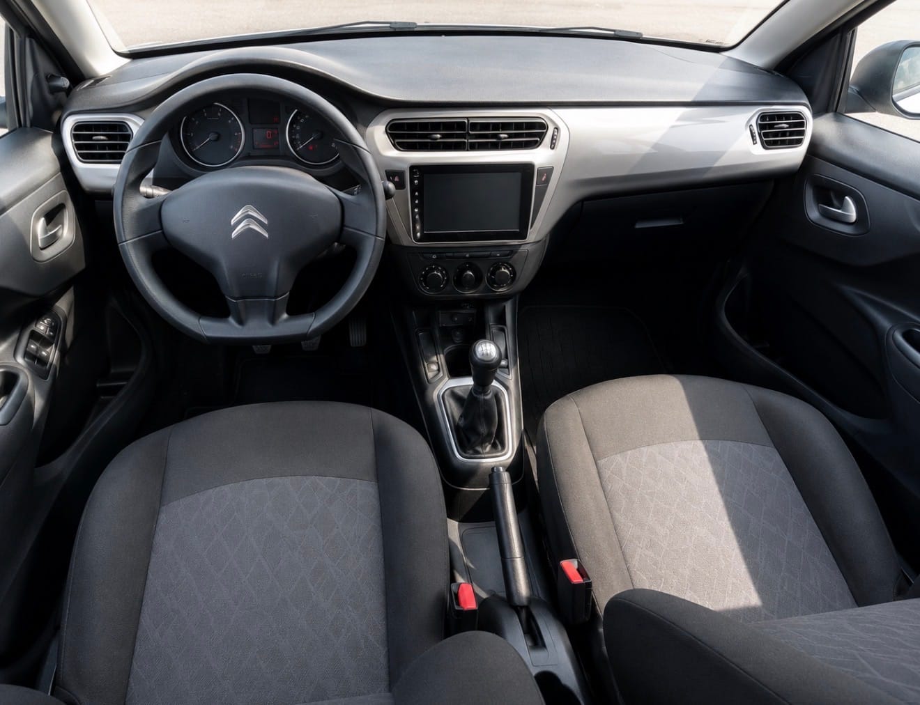 Citroen C-Elysée con GPS