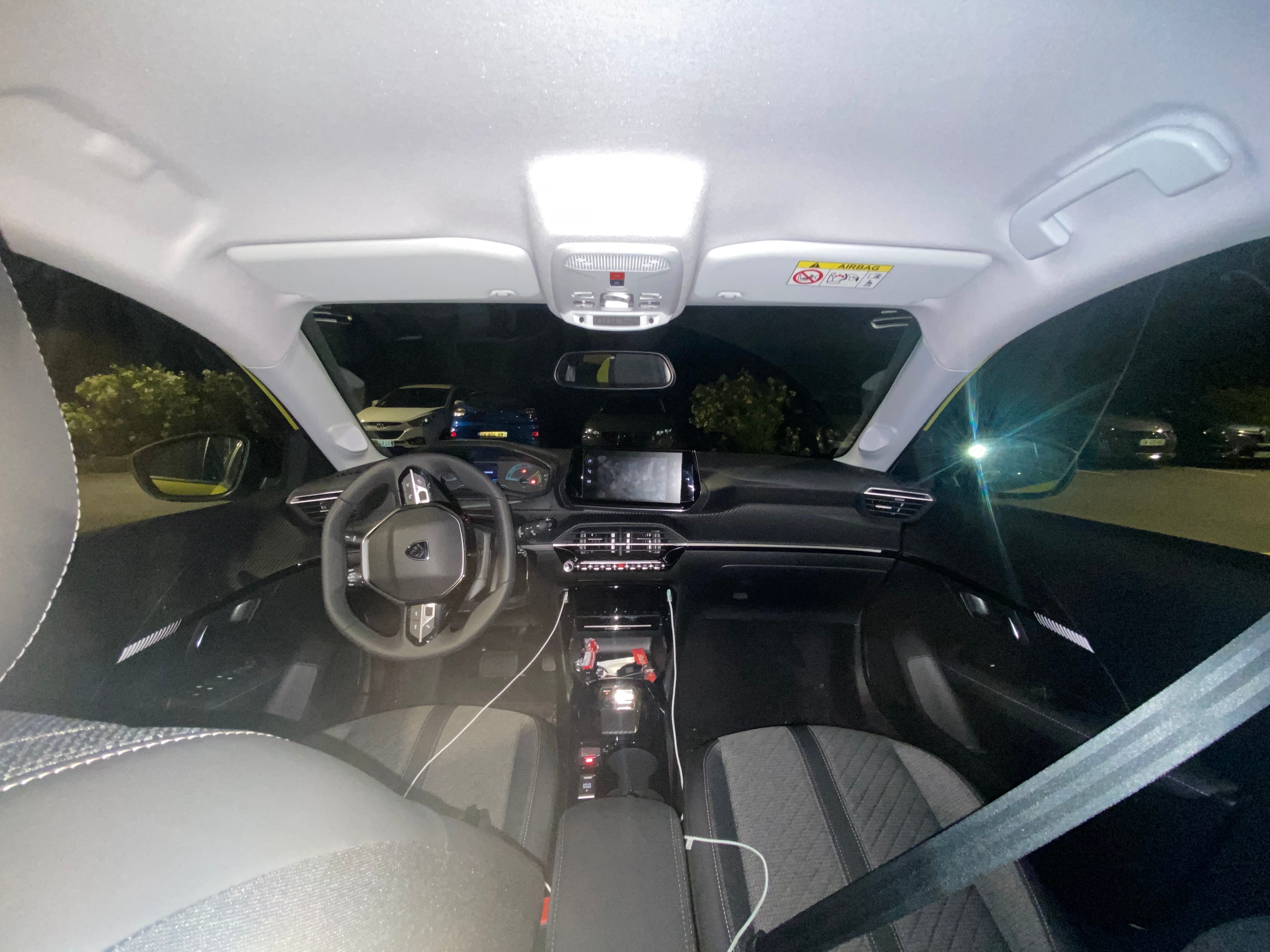 Peugeot e-208 Style avec Régulateur de vitesse