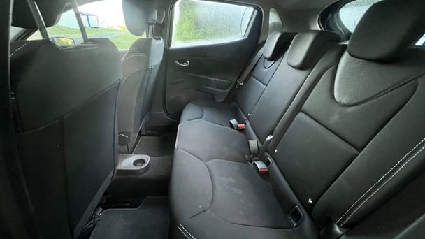 Renault Clio Renault Clio 4 – Confort et Économie au Rendez-vous avec Audio Bluetooth
