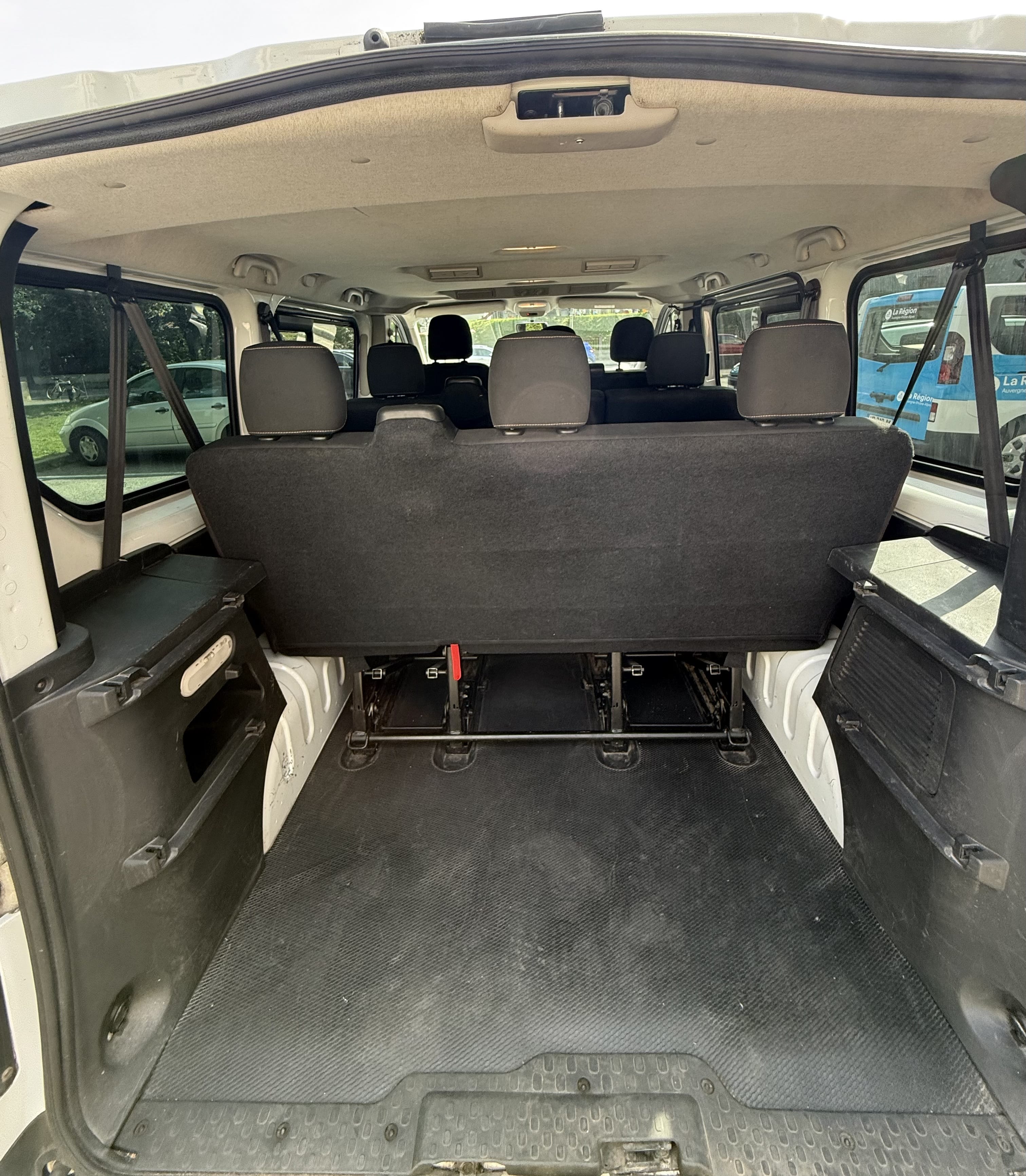 Renault Trafic avec Pneus neige