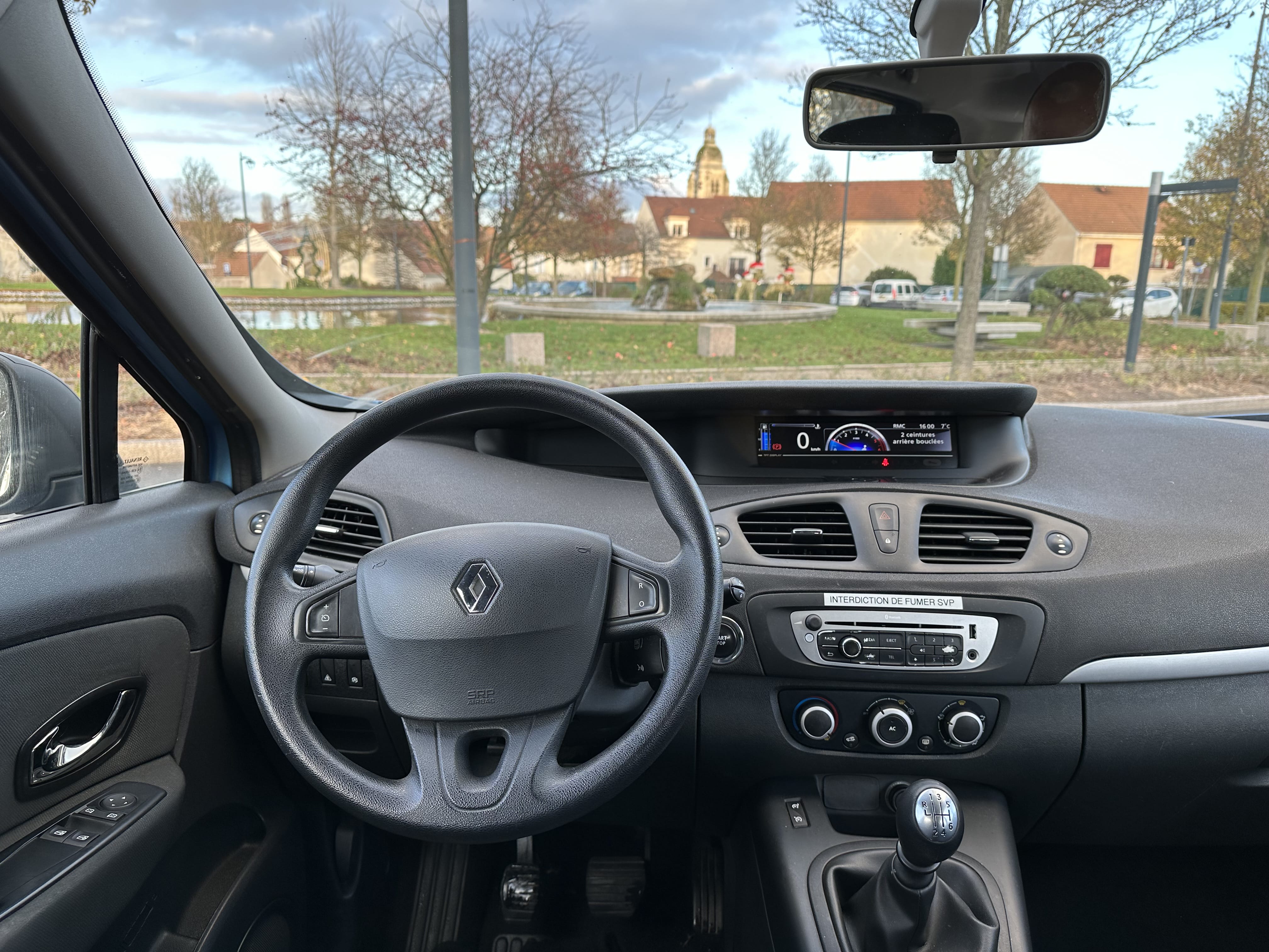 Renault Scenic 1.5 DCI 110 avec Entrée audio / iPod