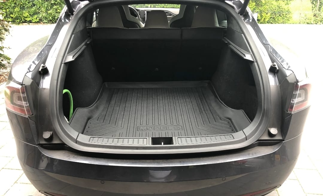 Tesla Model S med GPS