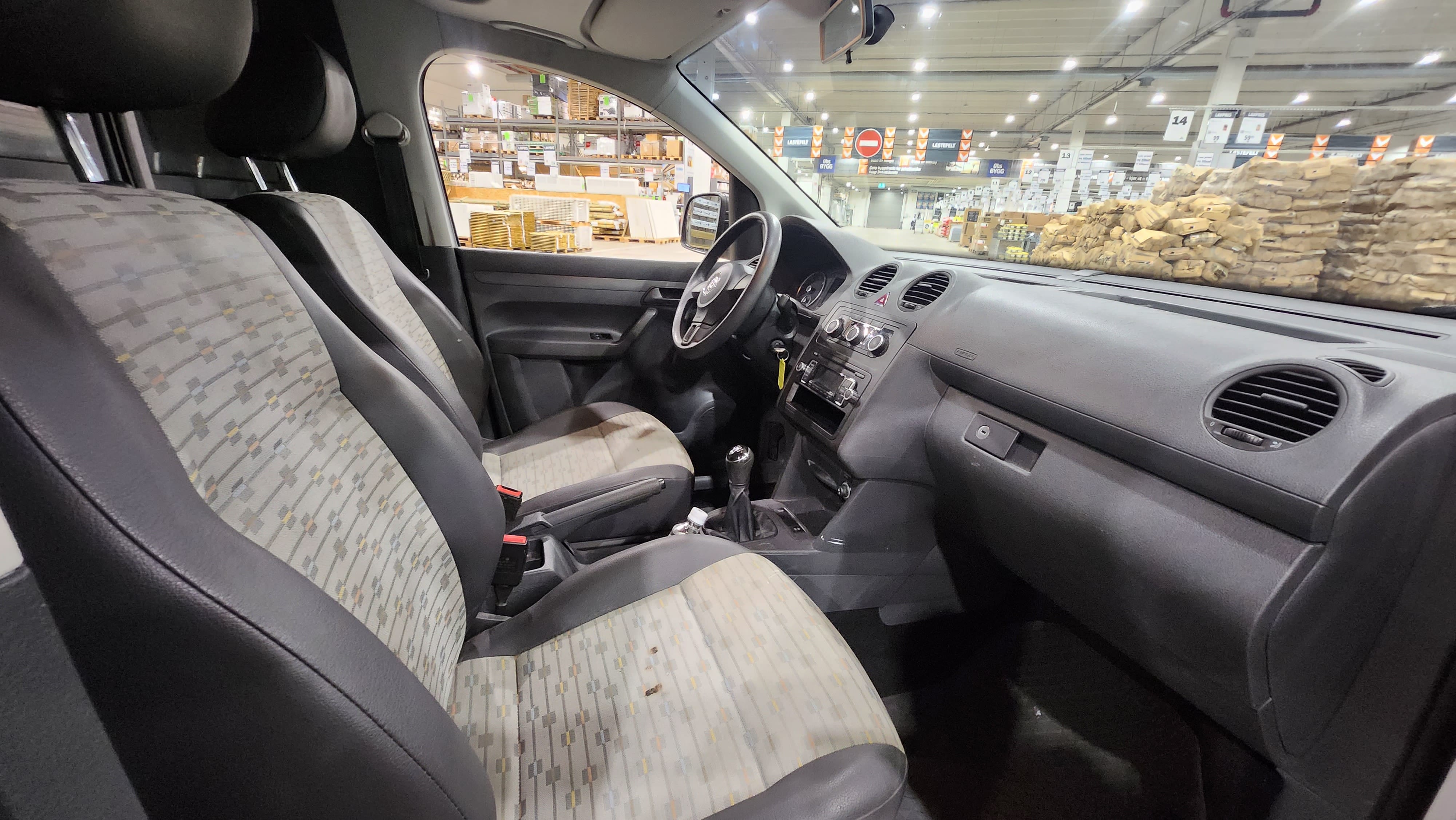 Volkswagen Caddy med Vinterdekk