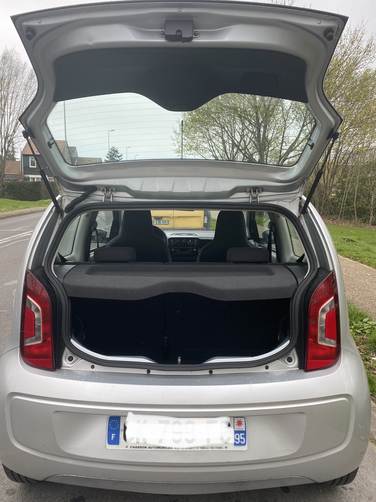 Volkswagen Up! avec Entrée audio / iPod