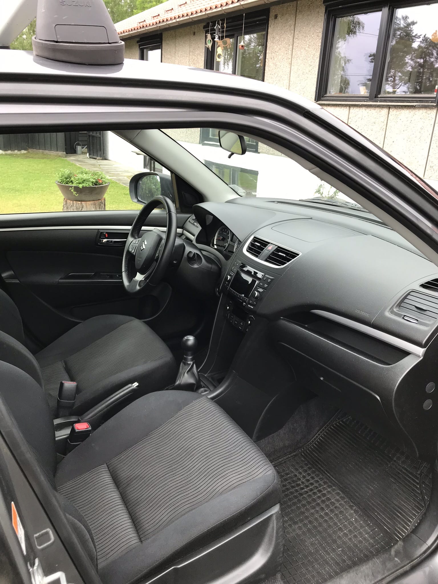 Suzuki Swift avec Quatre roues motrices