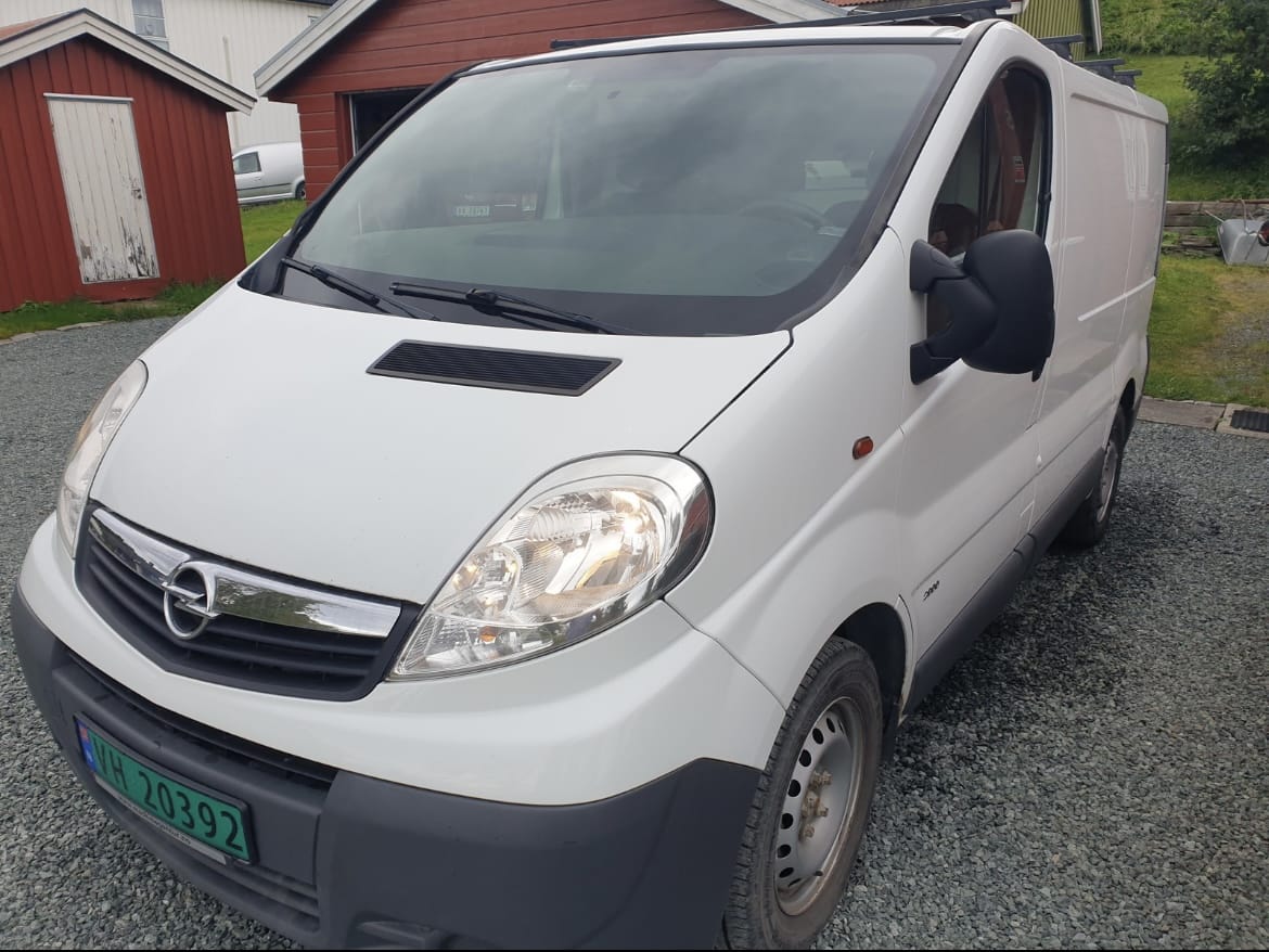 Opel Vivaro med Aircondition