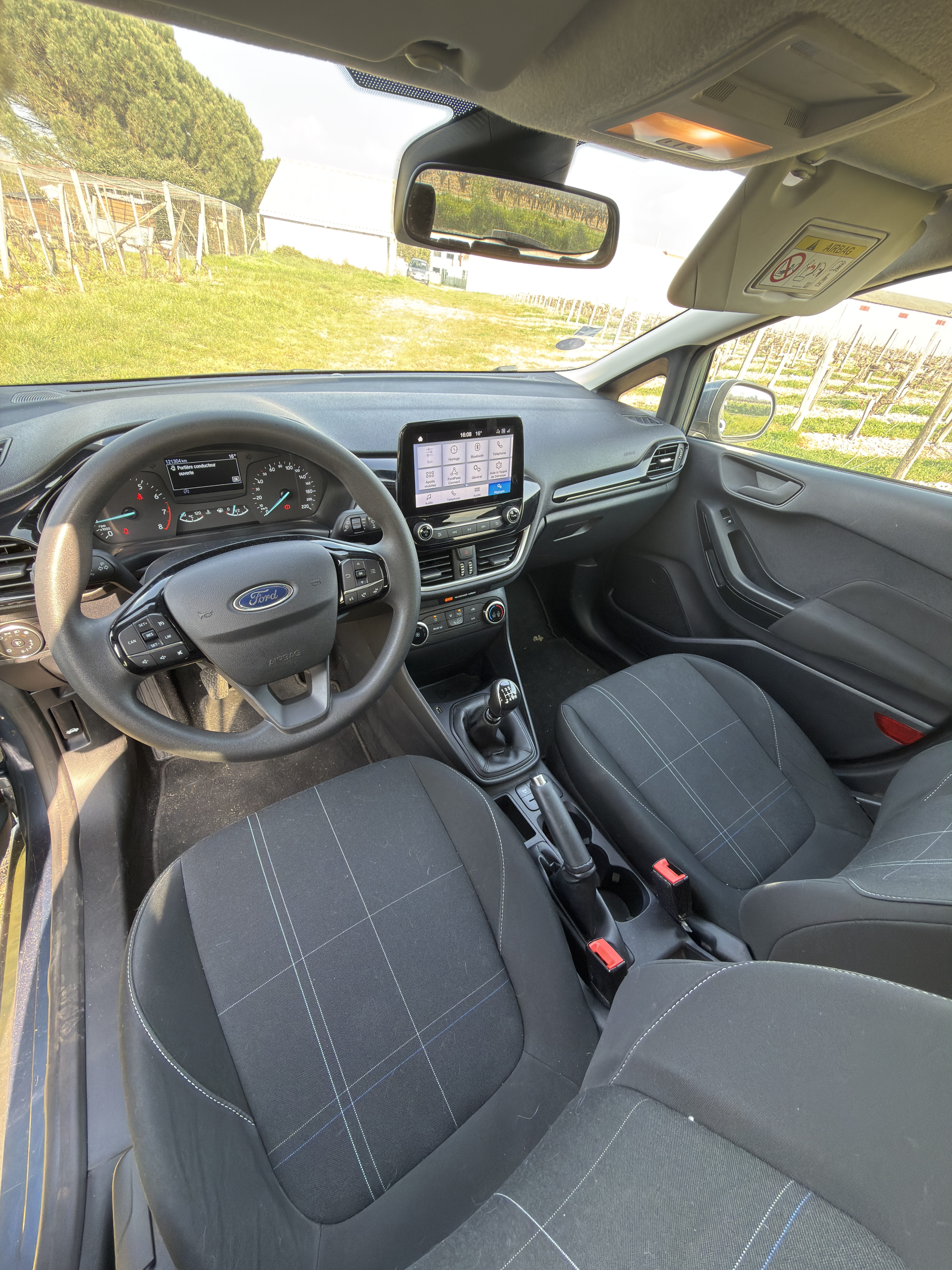 Ford Fiesta avec Régulateur de vitesse