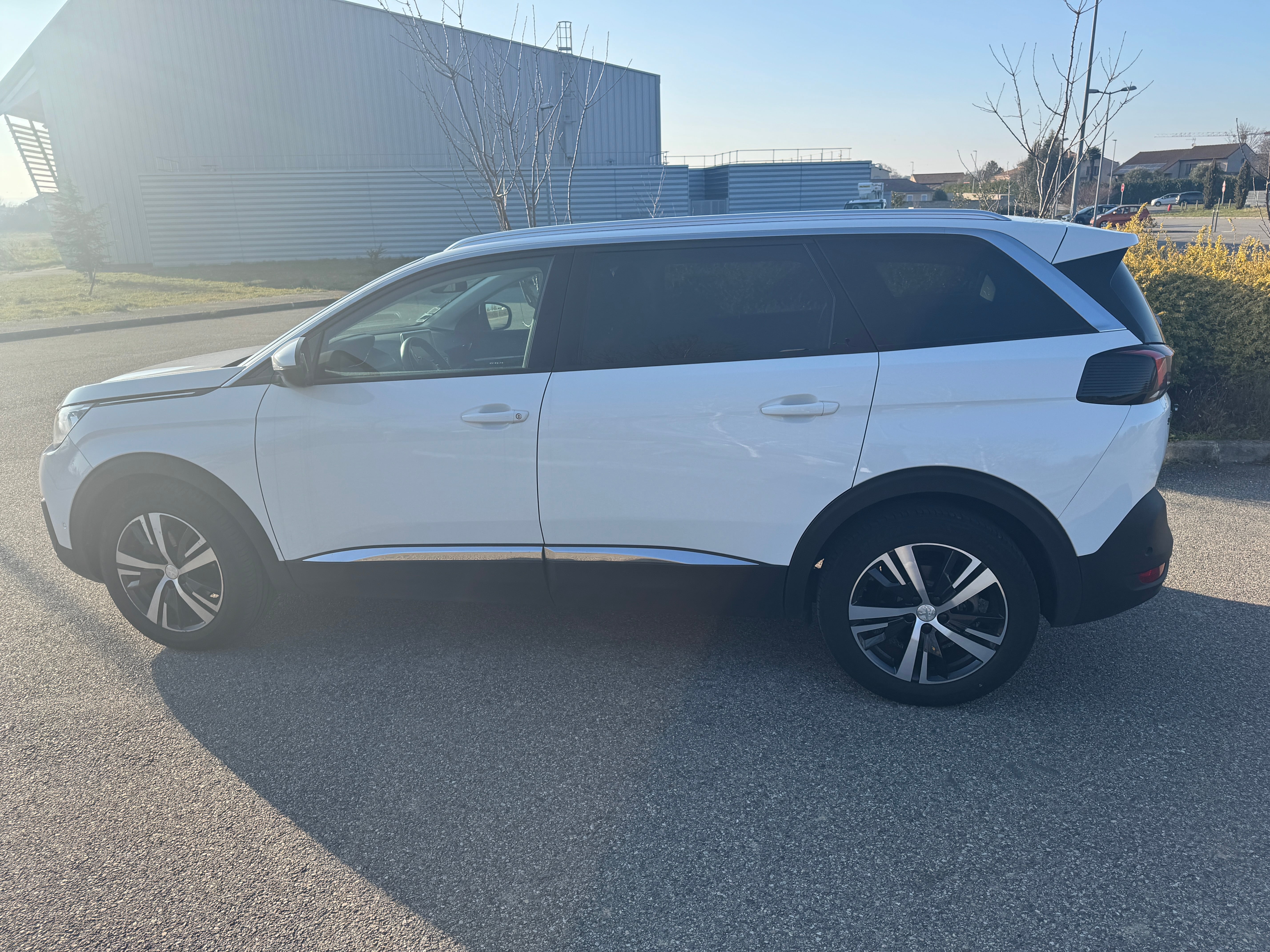 Peugeot 5008 avec Climatisation
