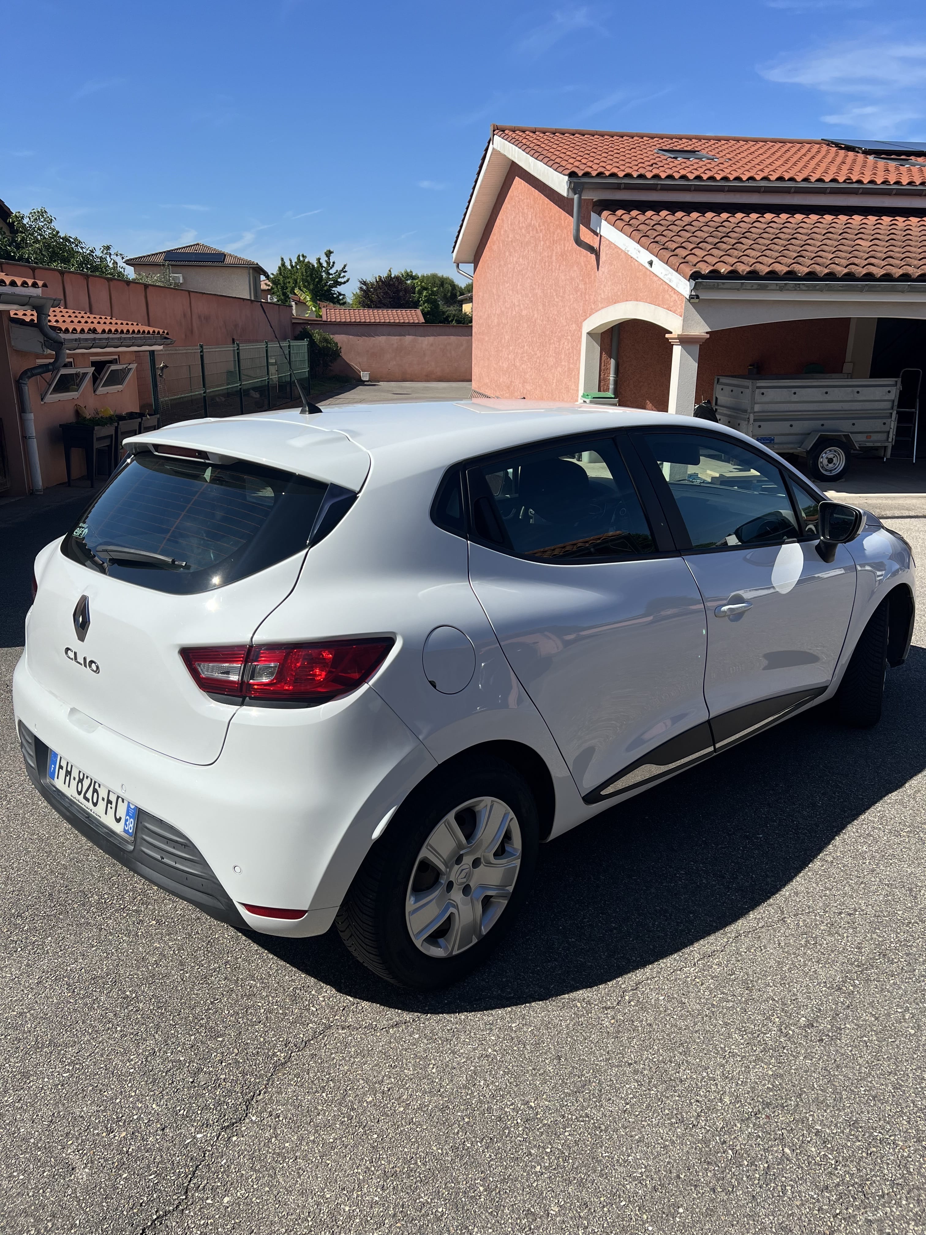 Renault Clio IV 2019 essence avec Climatisation