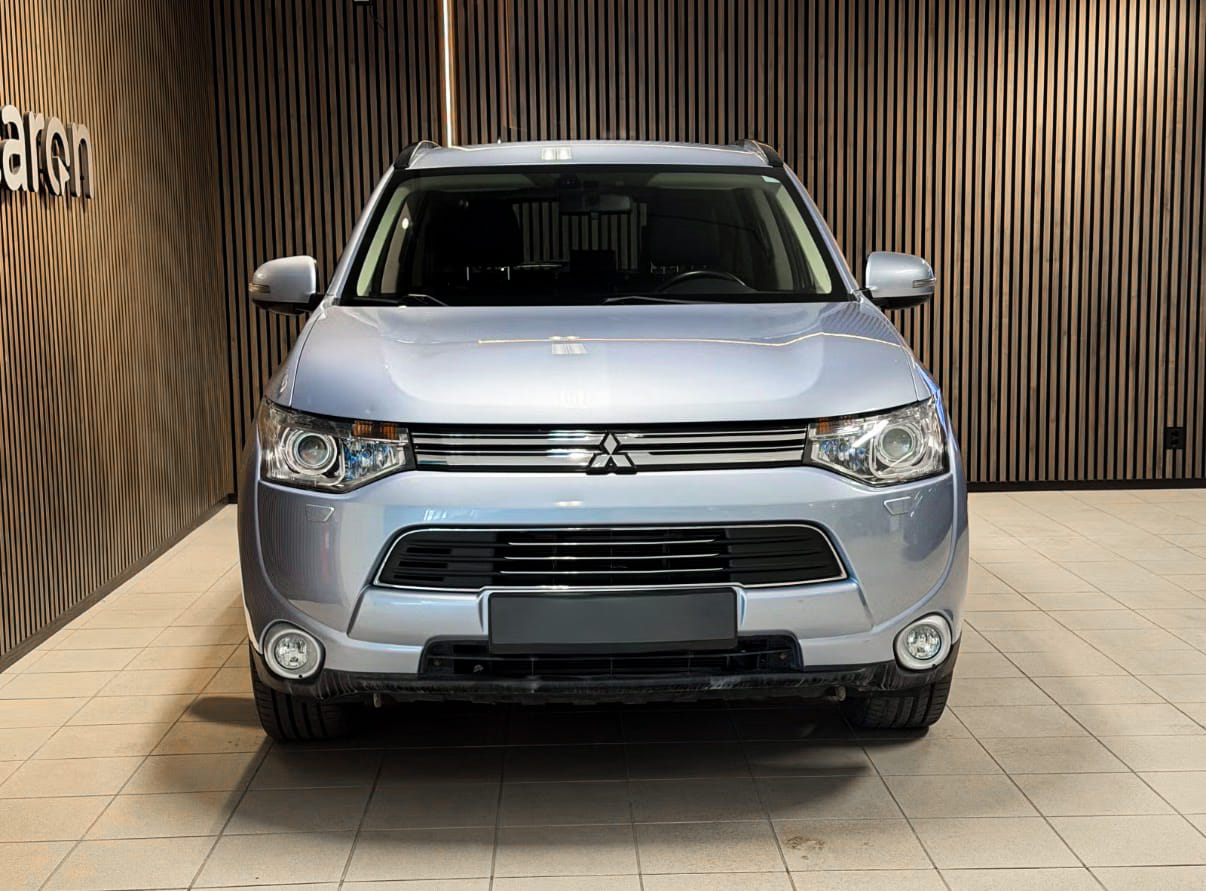 Mitsubishi Outlander med Ryggekamera