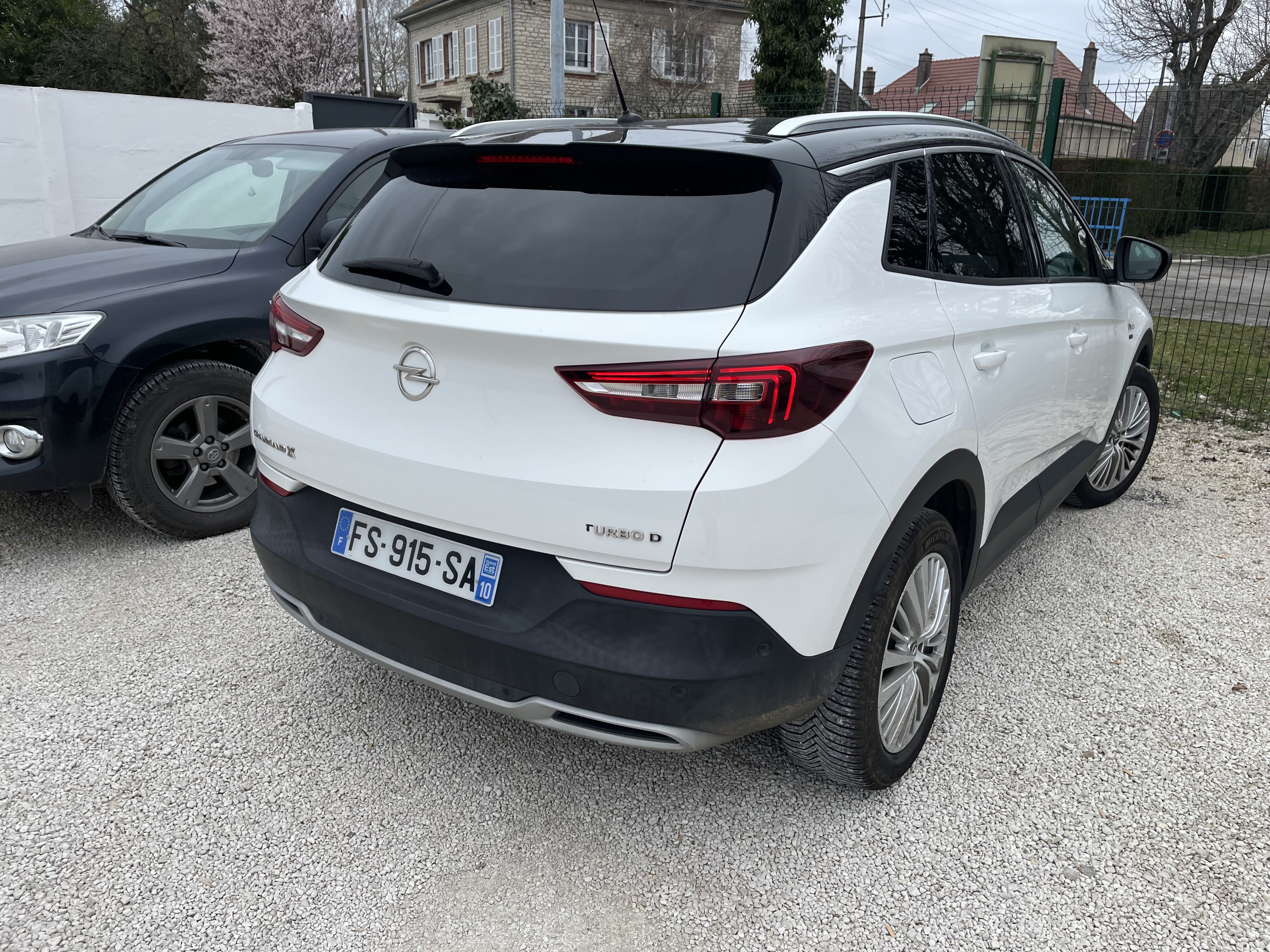 Opel Grandland X mit Klimaanlage