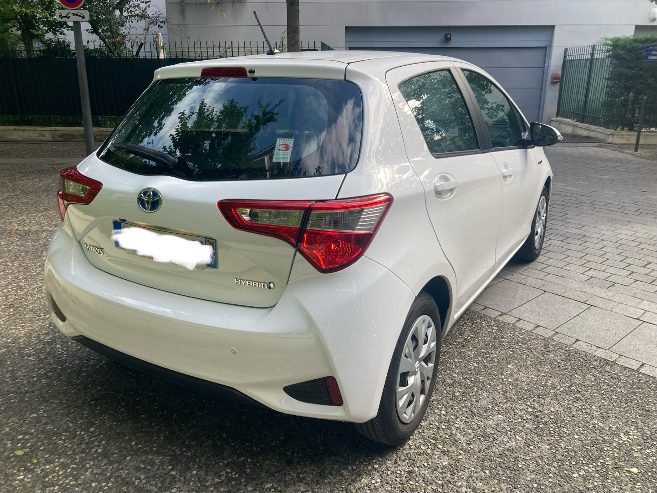 Toyota Yaris Hybride Hybride BOÎTE AUTOMATIQUE avec GPS