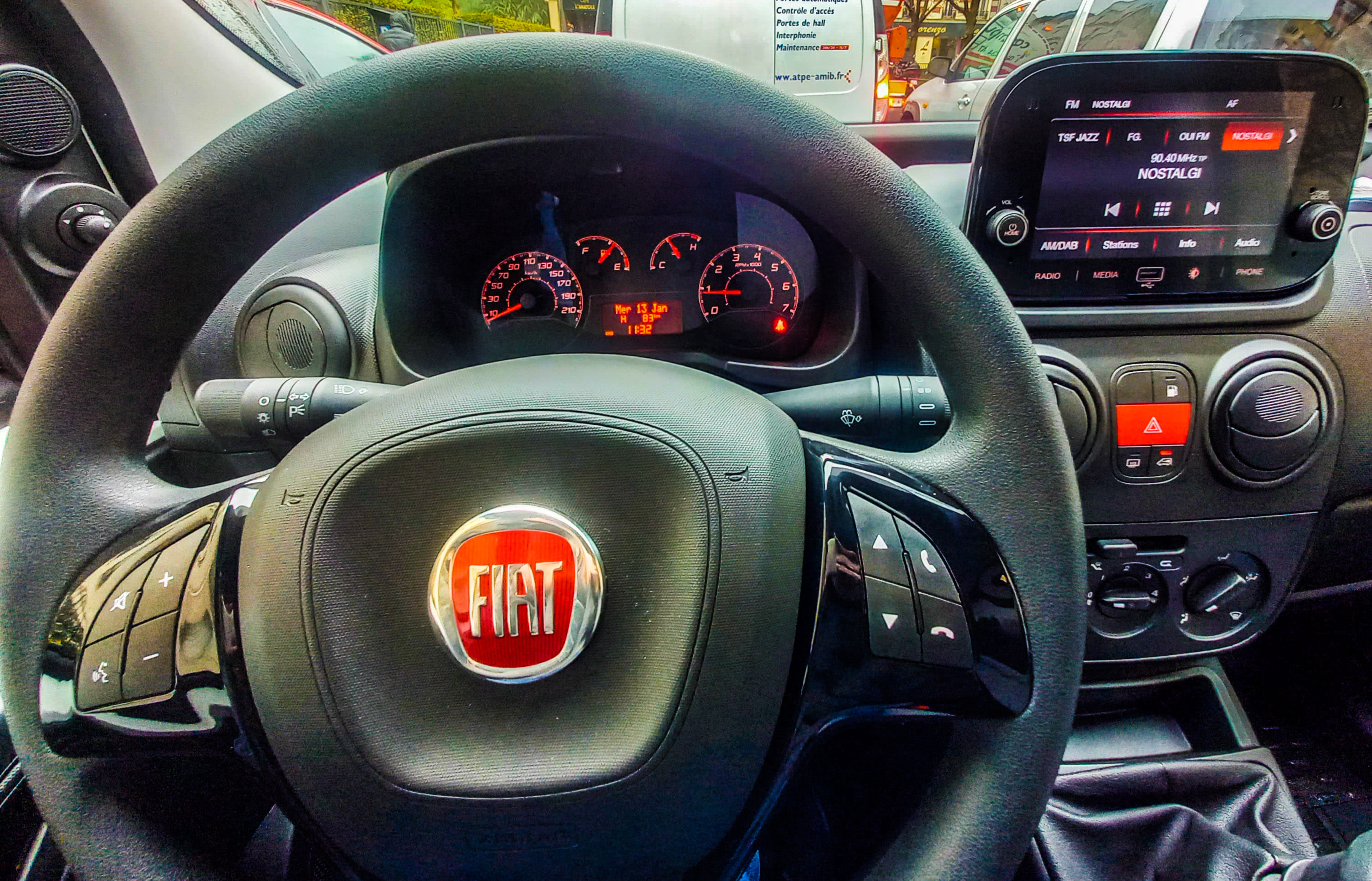 Fiat Fiorino (FW332) (Clim, Bluetooth, USB, GPS,...) #dm avec Régulateur de vitesse