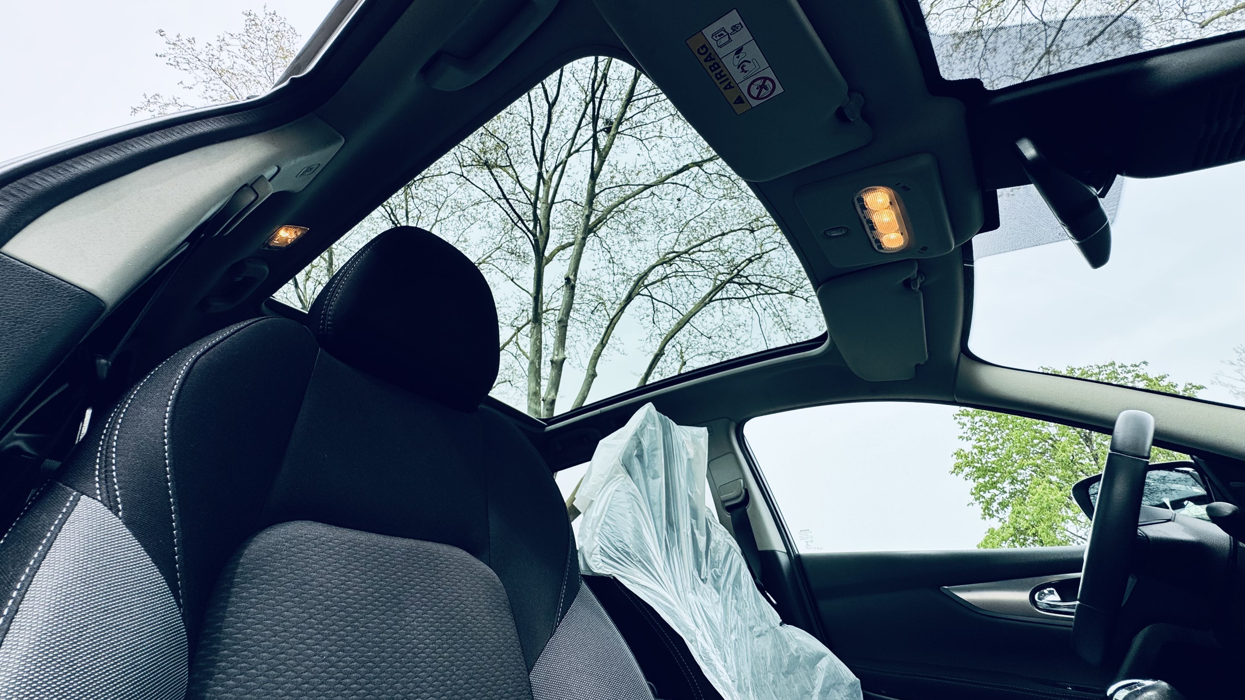 Nissan Qashqai Toit panoramique avec Entrée audio / iPod