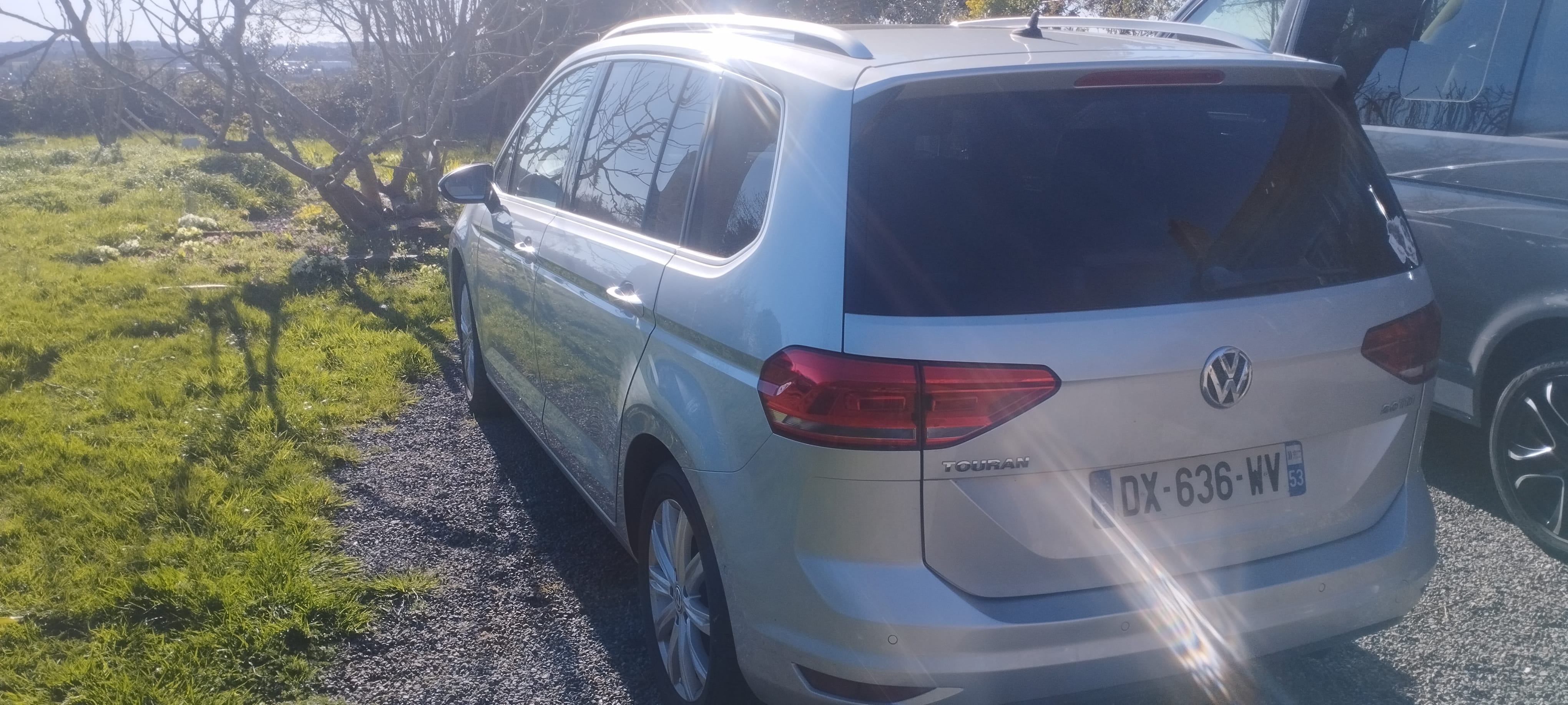 Volkswagen Touran 2.0 TDi avec GPS