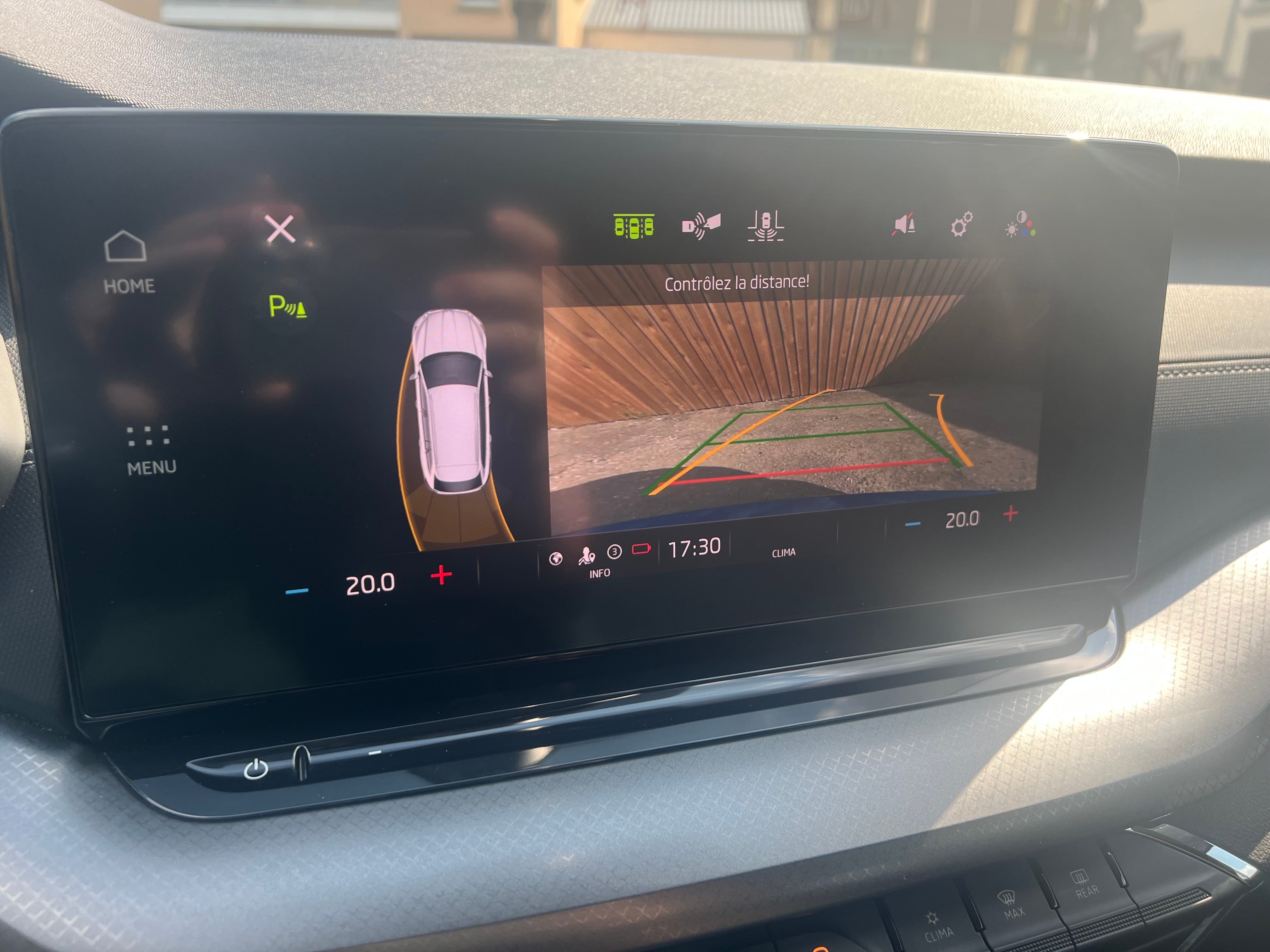 Skoda Octavia Combi 1.5 TDI 150cv DSG (automatique) avec Apple CarPlay